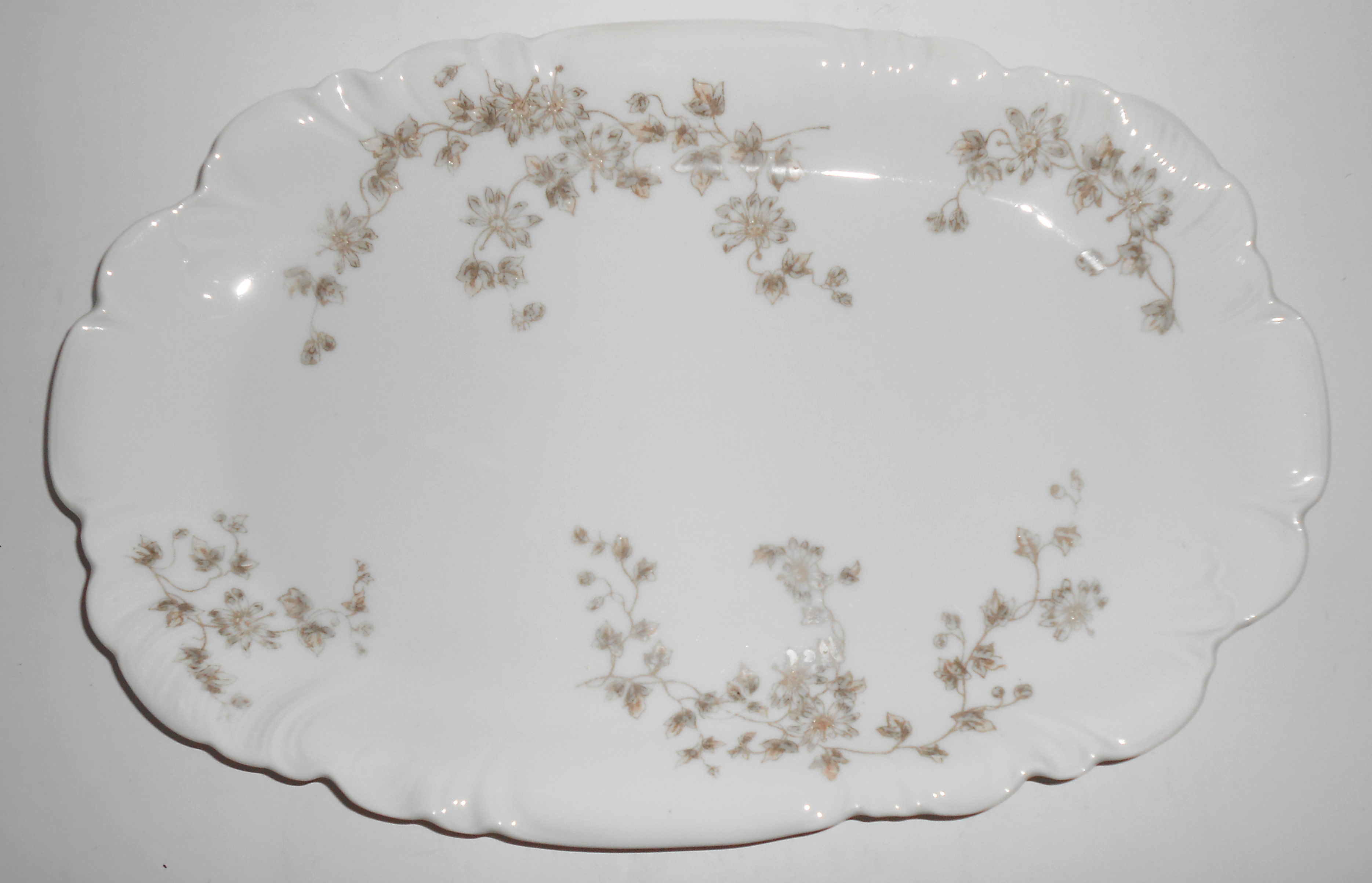 Chas Field Haviland Limoges Grey Daisy w/pink 15in Plat