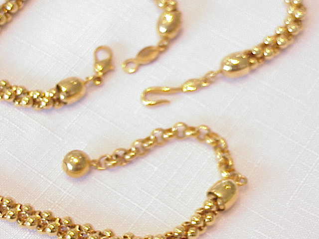 Napier Gold Tone Choker Necklace And Bracelet Set