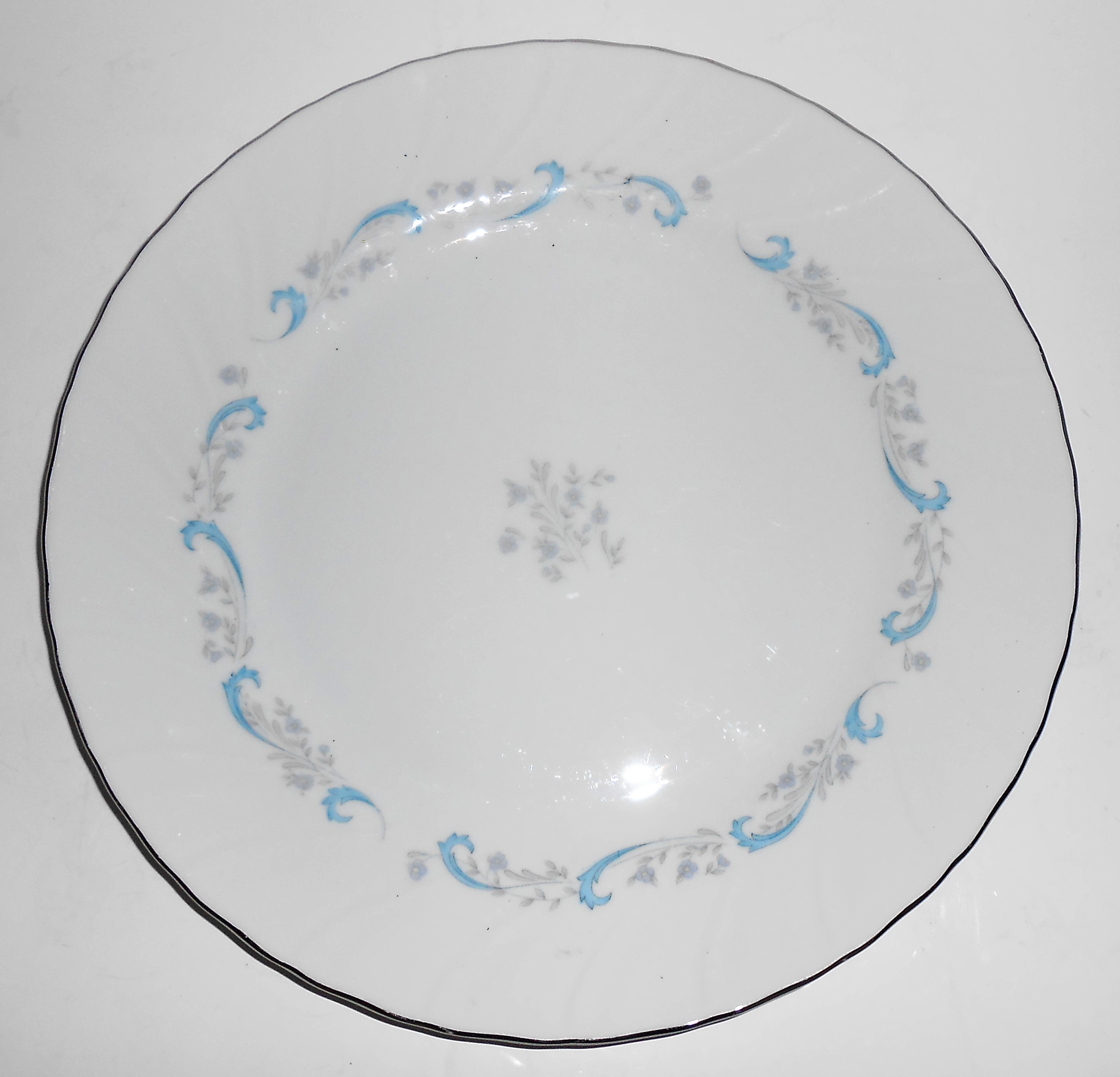 Camelot Fine China Porcelain Gracious Platinum Dinner