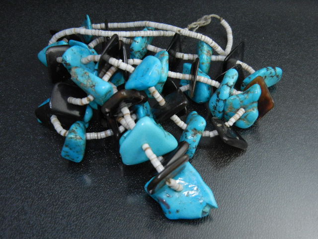 Native American Heishi Turquoise Onyx Necklace