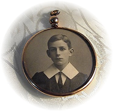 Gold Fill Rose Gold English  Large Picture Locket