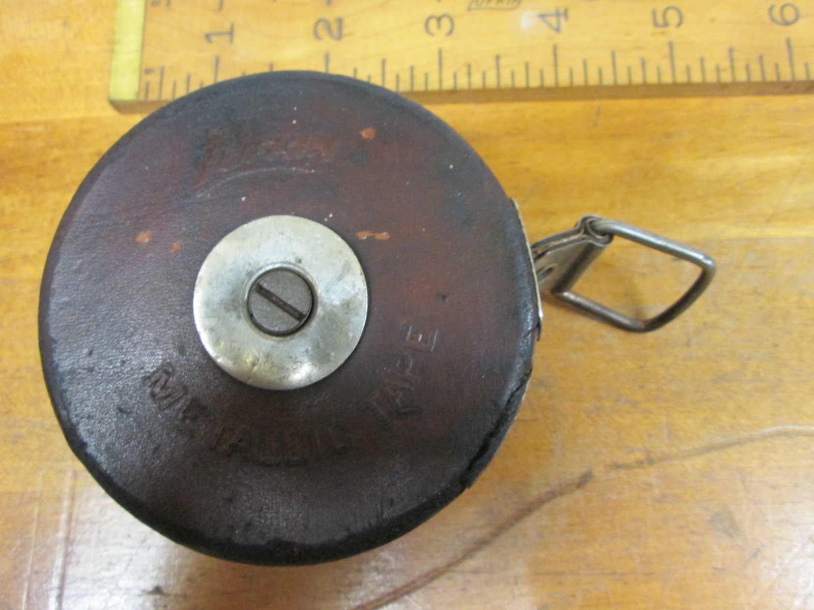 Lufkin Metallic Leather Tape Measure 25 Foot