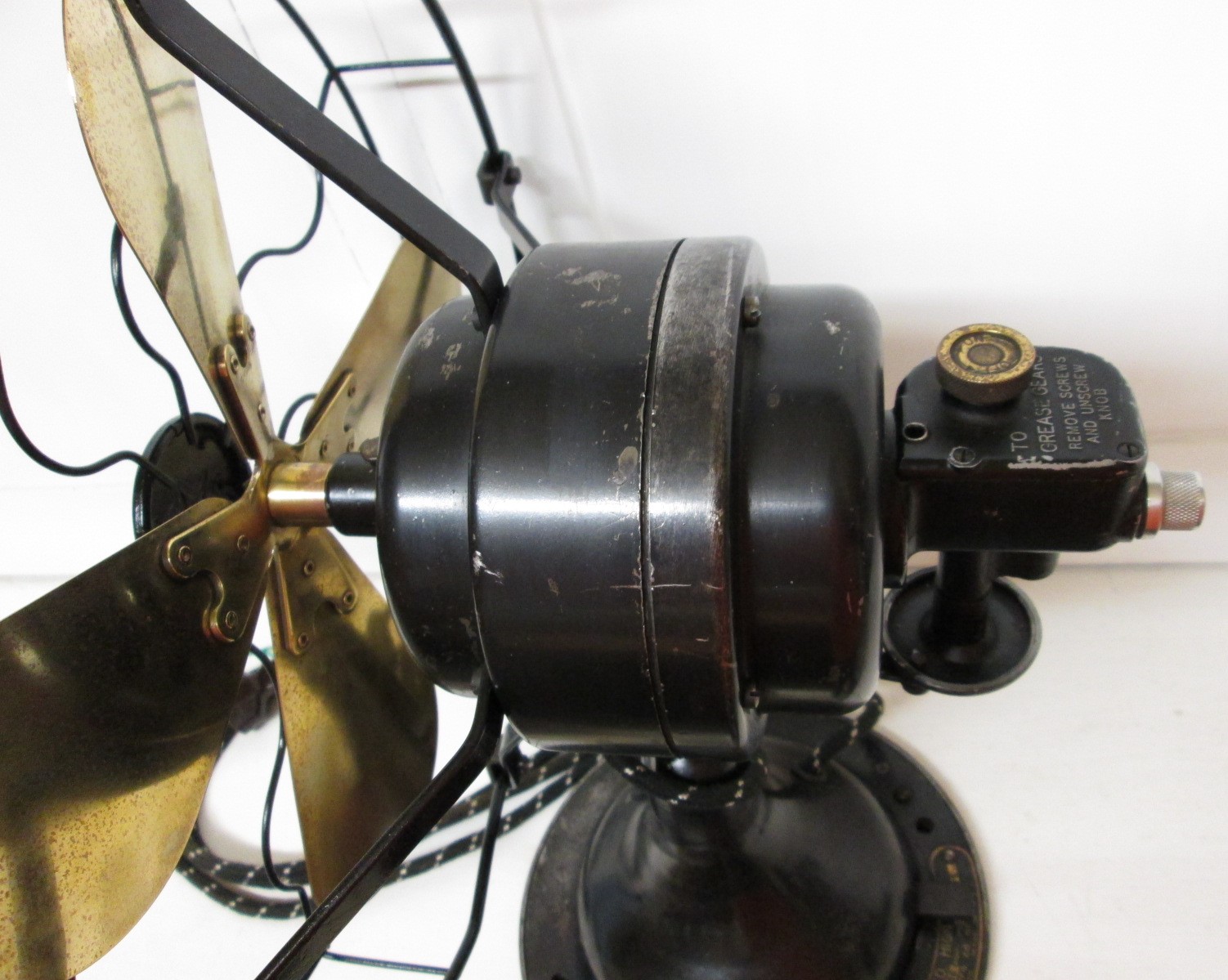 FITZGERALD STAR RITE FAN BRASS BLADE / 3 SPEED OSCILLATING 12 inch