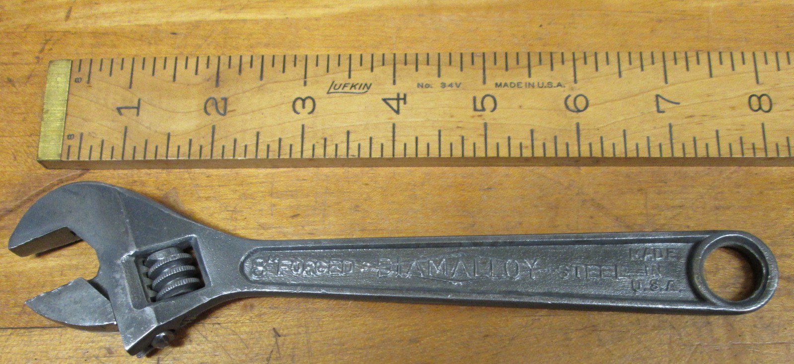 Diamond Horseshoe Adjustable Wrench 8 inch