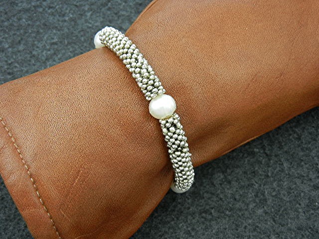 Bracelet Sterling Silver Freshwater Pearls Stretch