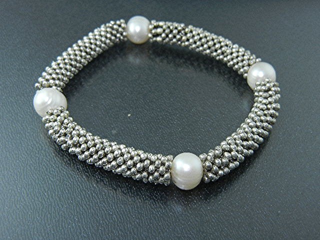 Bracelet Sterling Silver Freshwater Pearls Stretch