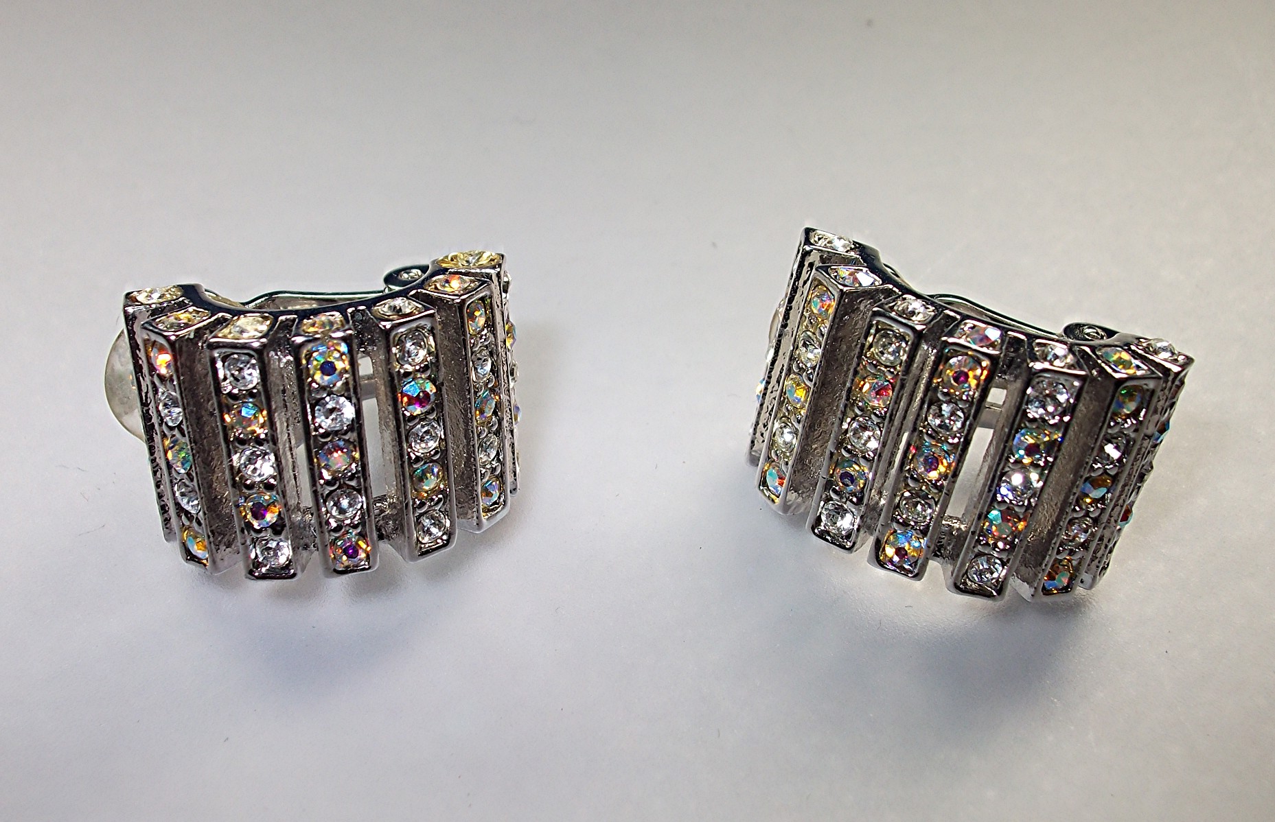 Earrings ST JOHN Borealis Crystal Clip On