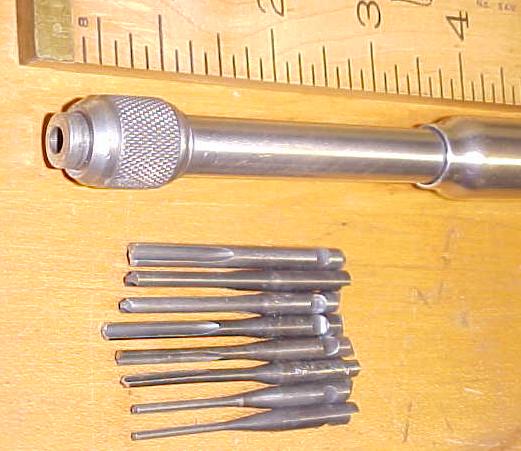 Millers Falls No. 170 Yankee Spiral Push Drill w/8 Bits