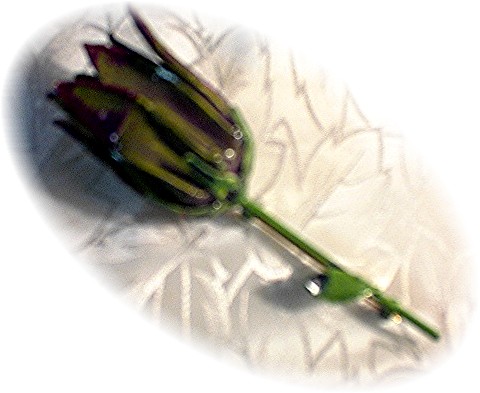 Green Composition Bud Brooch/Pin
