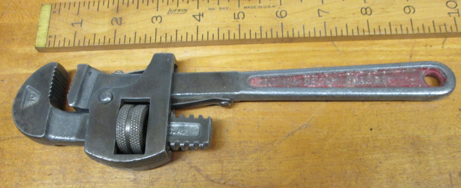 Trimont Pipe Wrench Trimo 10 inch