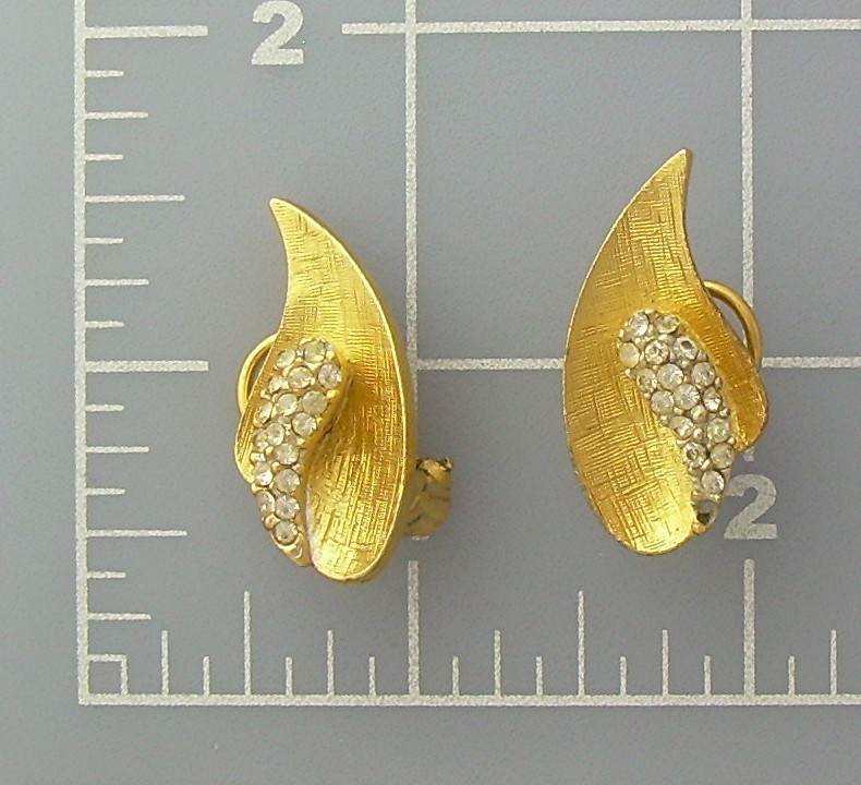 BSK Clip Earrings Goldtone Rhinestone