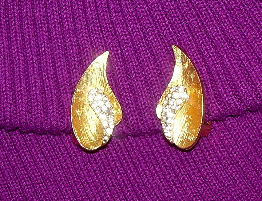 BSK Clip Earrings Goldtone Rhinestone