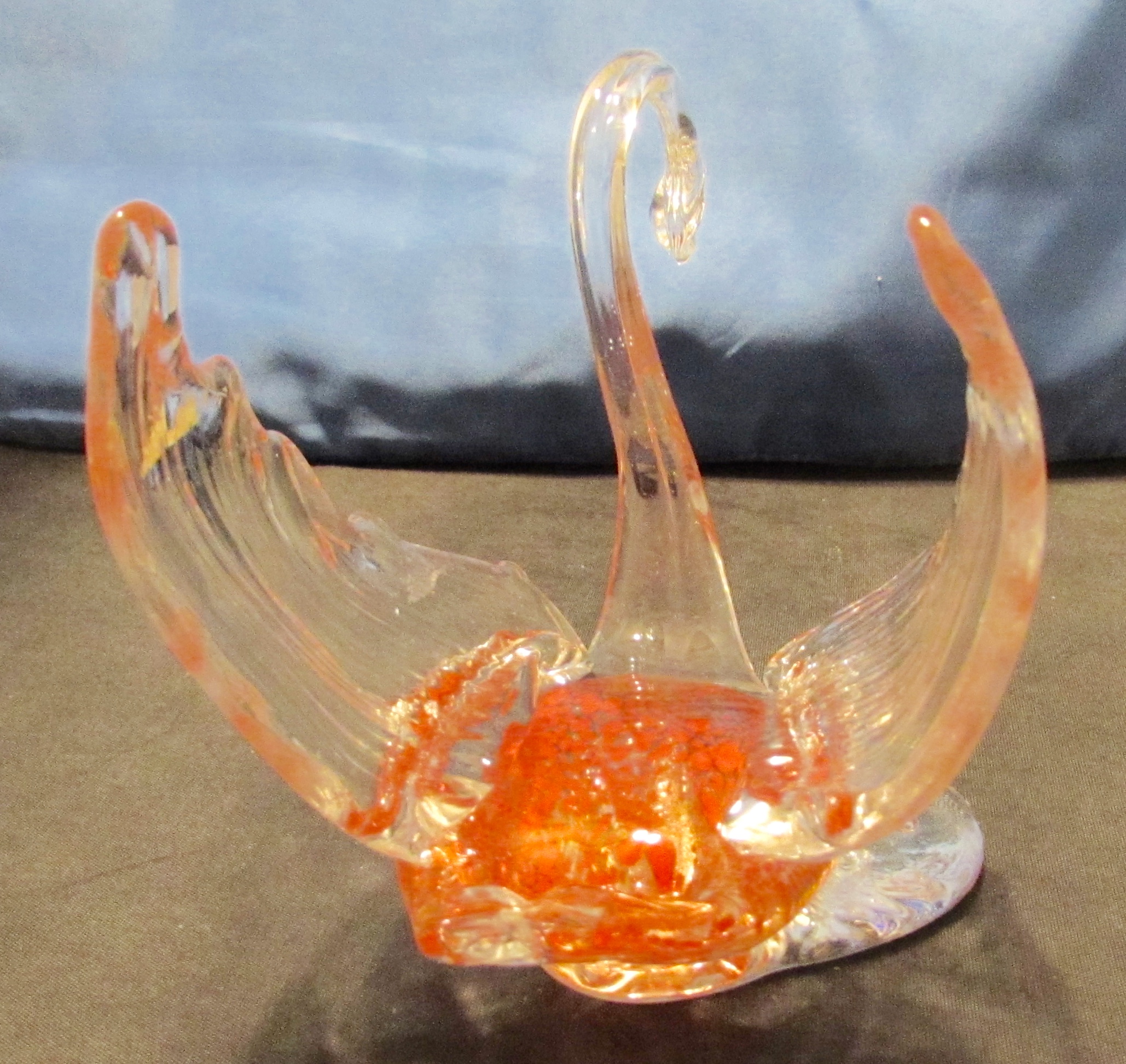 Cased Blown Glass Swan figurine Unsigned