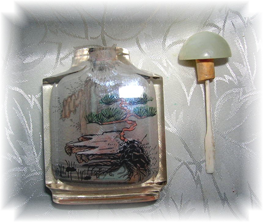 SNUFF BOTTLE Glass Reverse painted