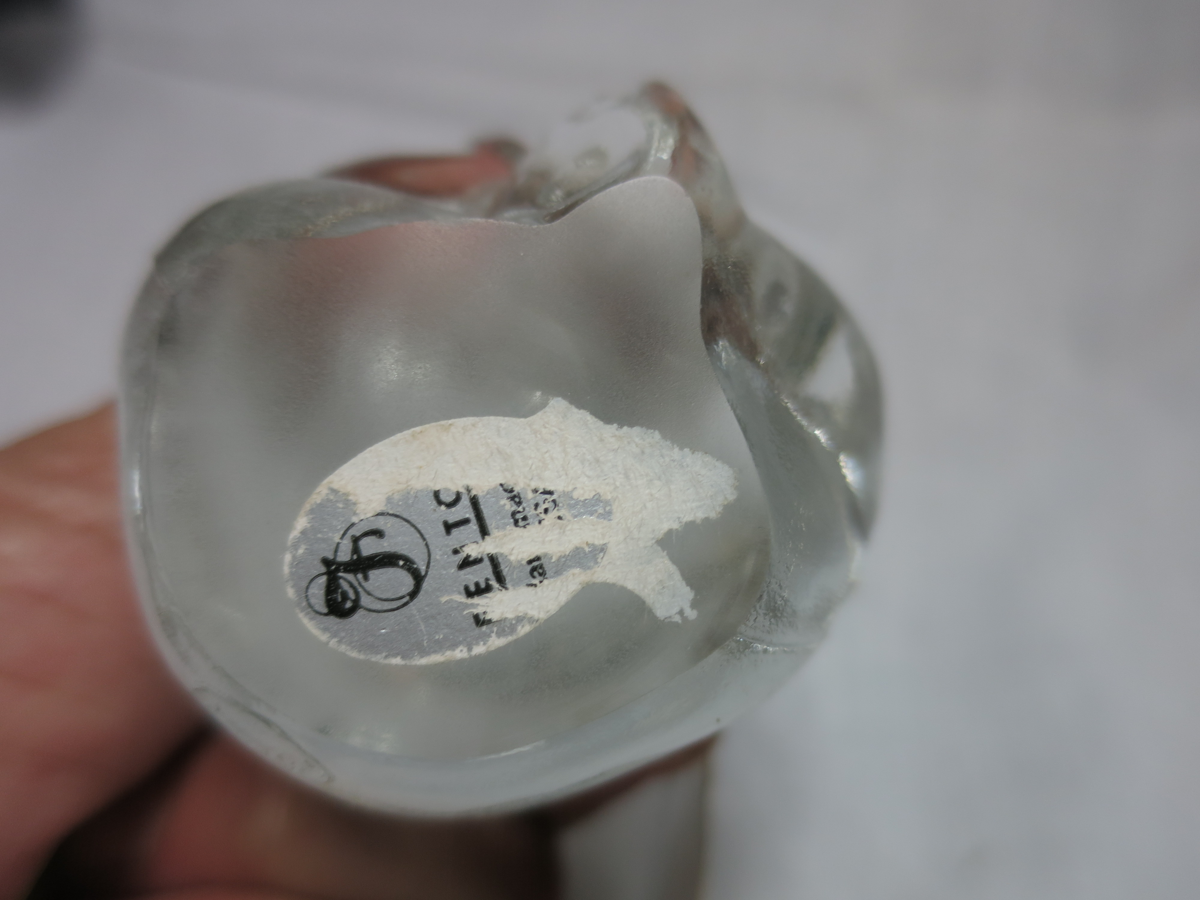 Fenton Art Glass Birthstone Bear No Birthstone