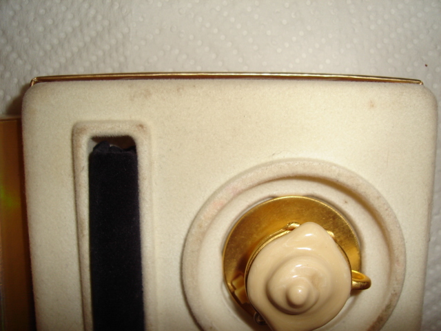 Estee Lauder Solid Compact