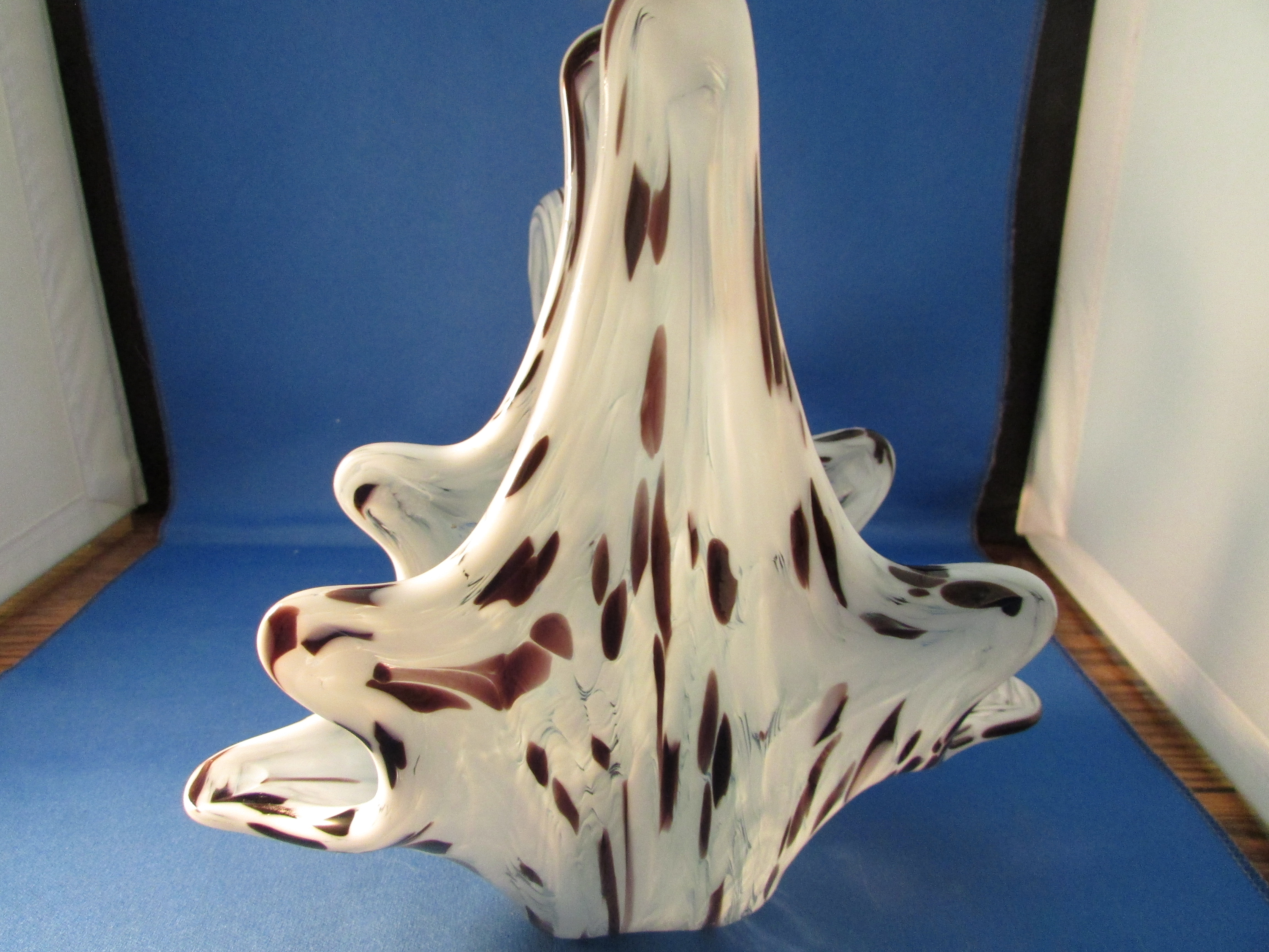 Murano Glass Swan Napkin Holder
