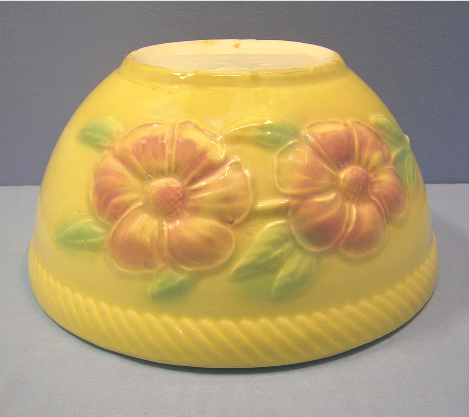 Hull Sun Glow Oven Proof Glazed Flowers mixing bowl