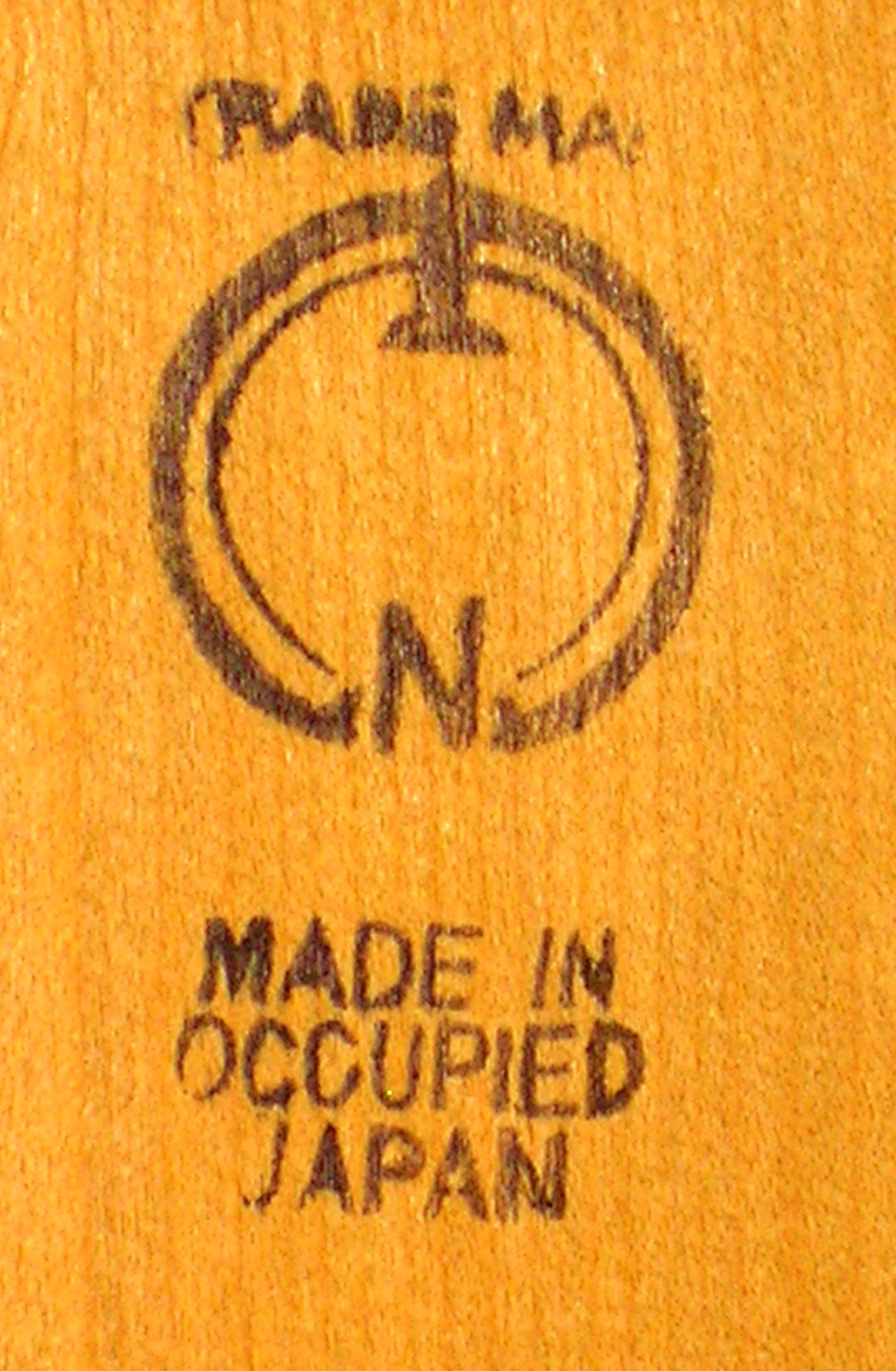 OCCUPIED JAPAN bird cigarette dispenser box
