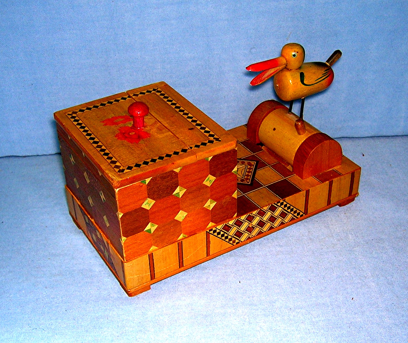 OCCUPIED JAPAN bird cigarette dispenser box
