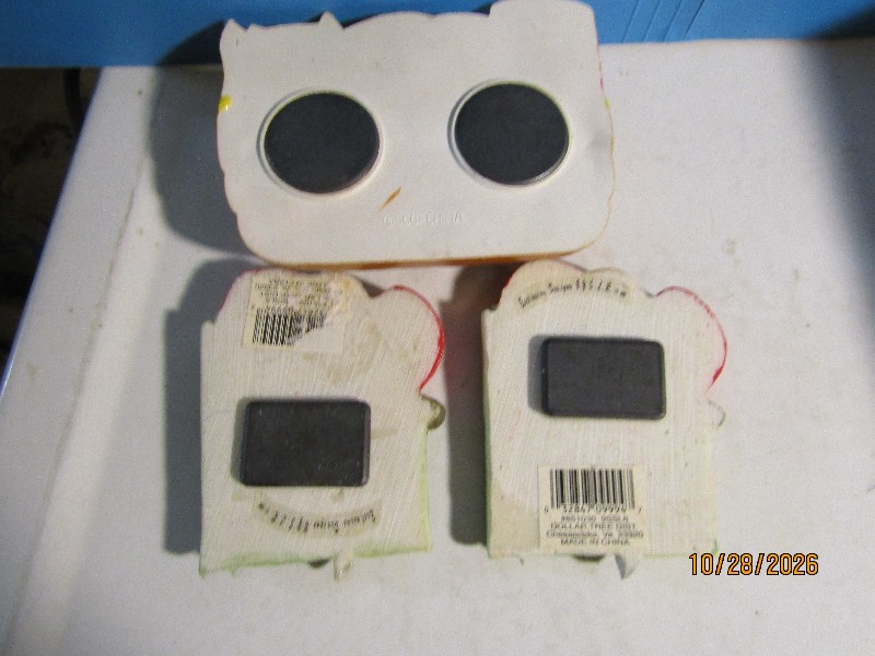 Set of 3 Vintage Resin Sewing Craft Refrigerator Magnets - Sewing Basket & Scissors