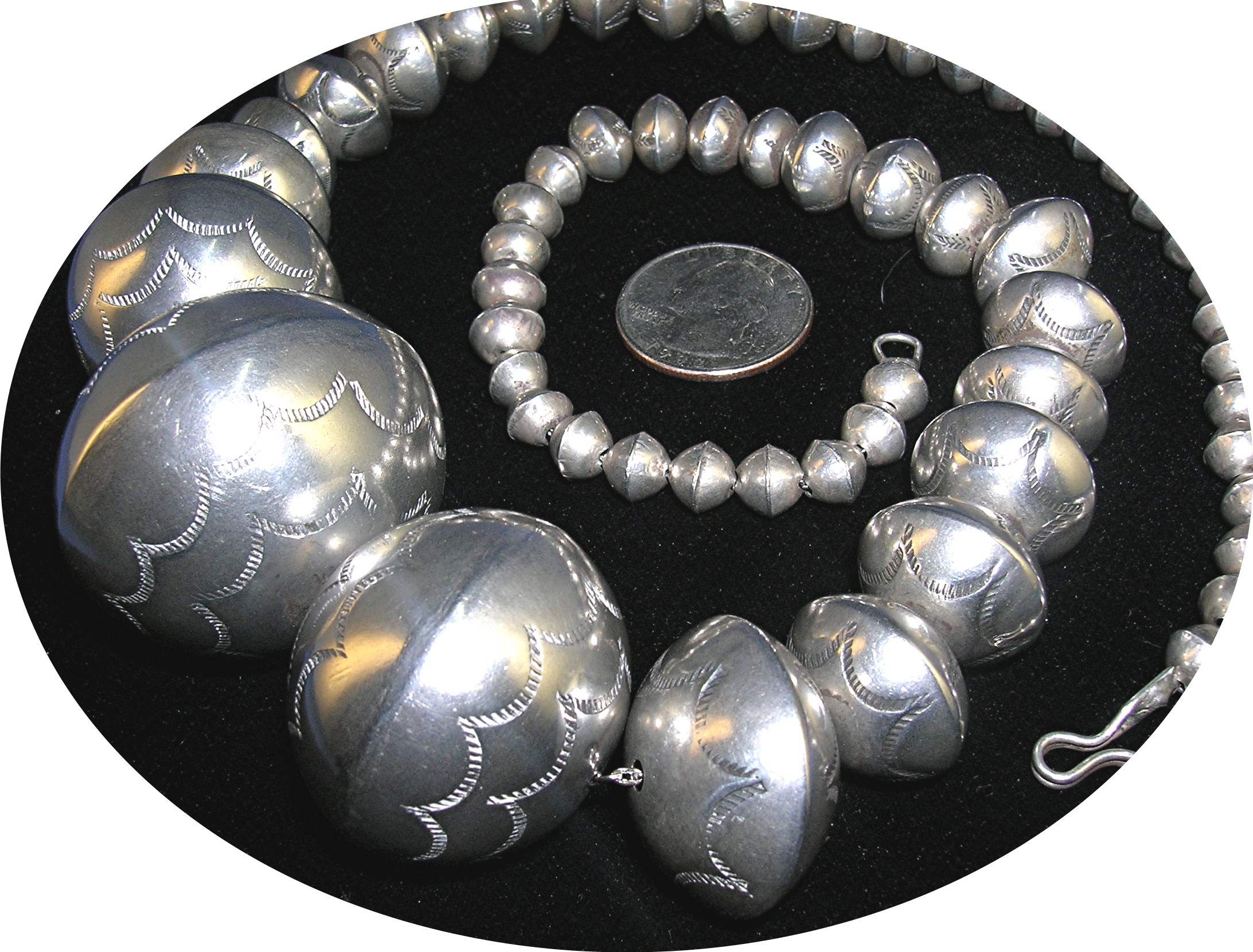Navajo Pearls Sterling Silver 60s 116 Grams Necklace