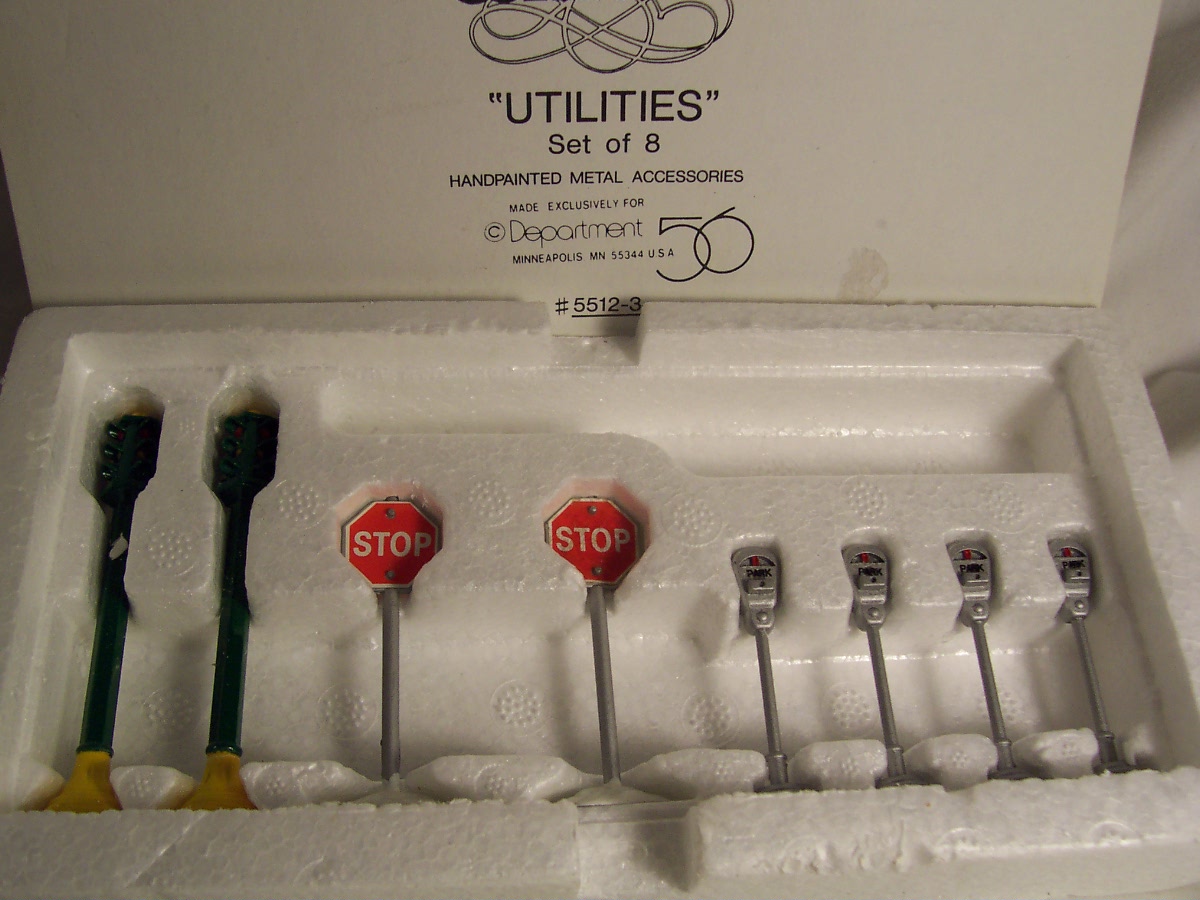 Dept. 56 Village Utilities Set of 8 5512 3