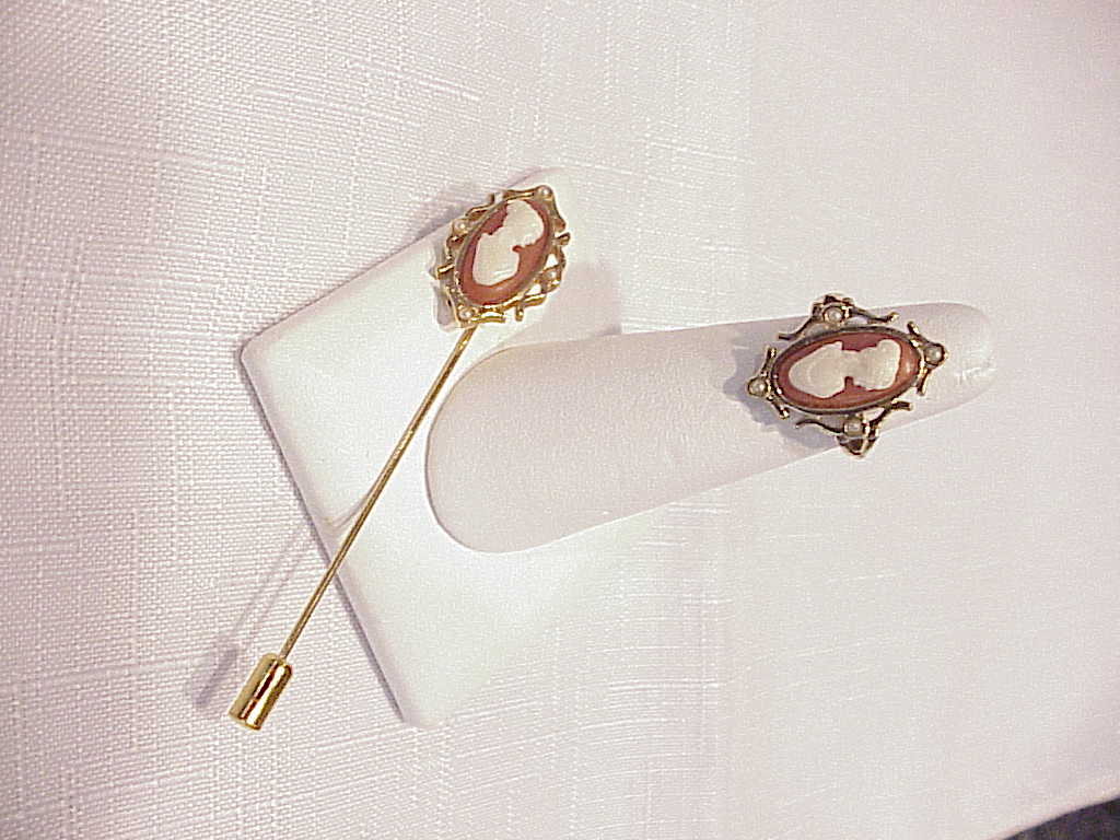 Avon Cameo And Seed Pearl Ring And Matching Stick Pin