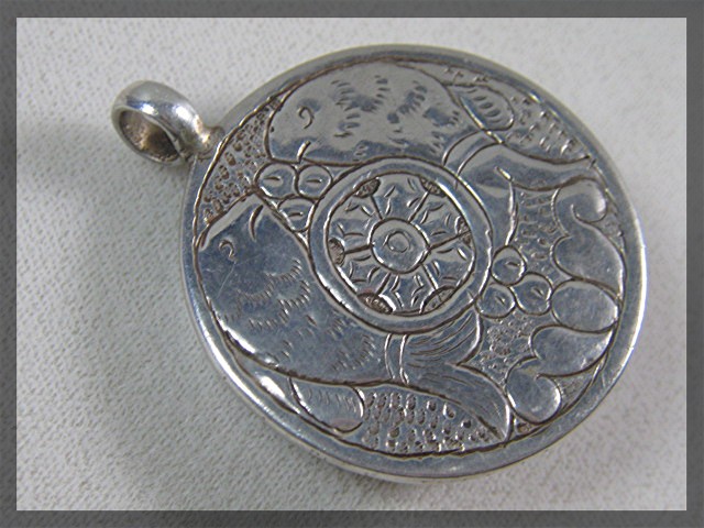 Sterling Silver Coral Shell Twin Fish Pendant Nepal