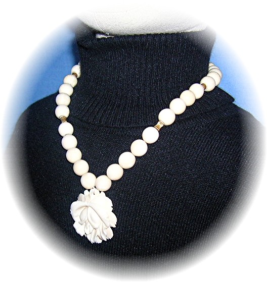 Bone Ivory Beads Center Flower Pendant