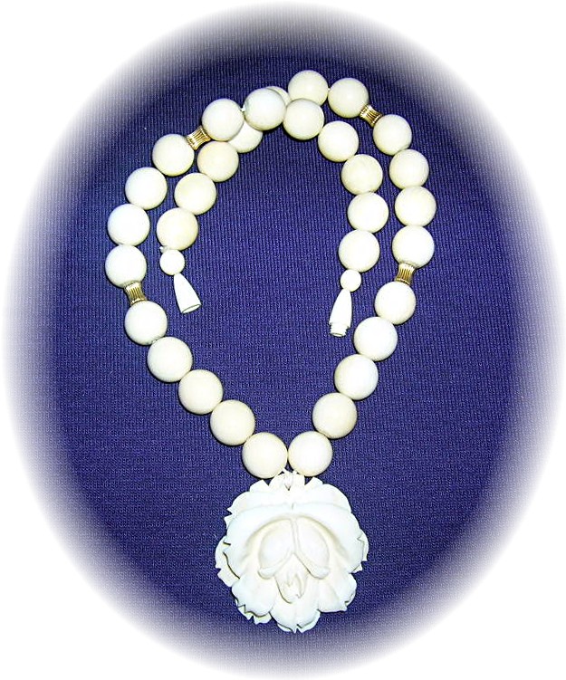 Bone Ivory Beads Center Flower Pendant