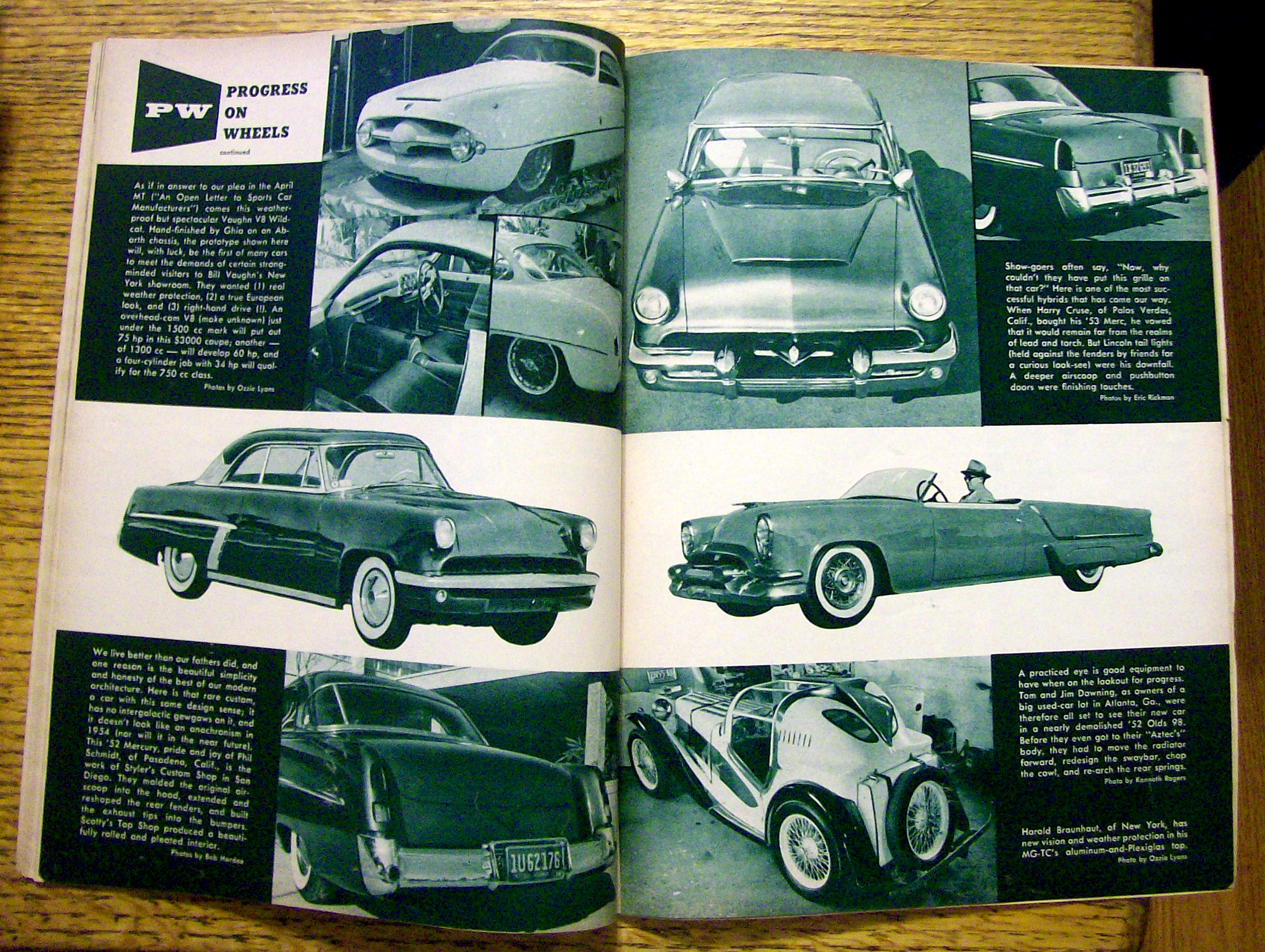 Motor Trend Magazine August 1954 Detroit's Hot Topic