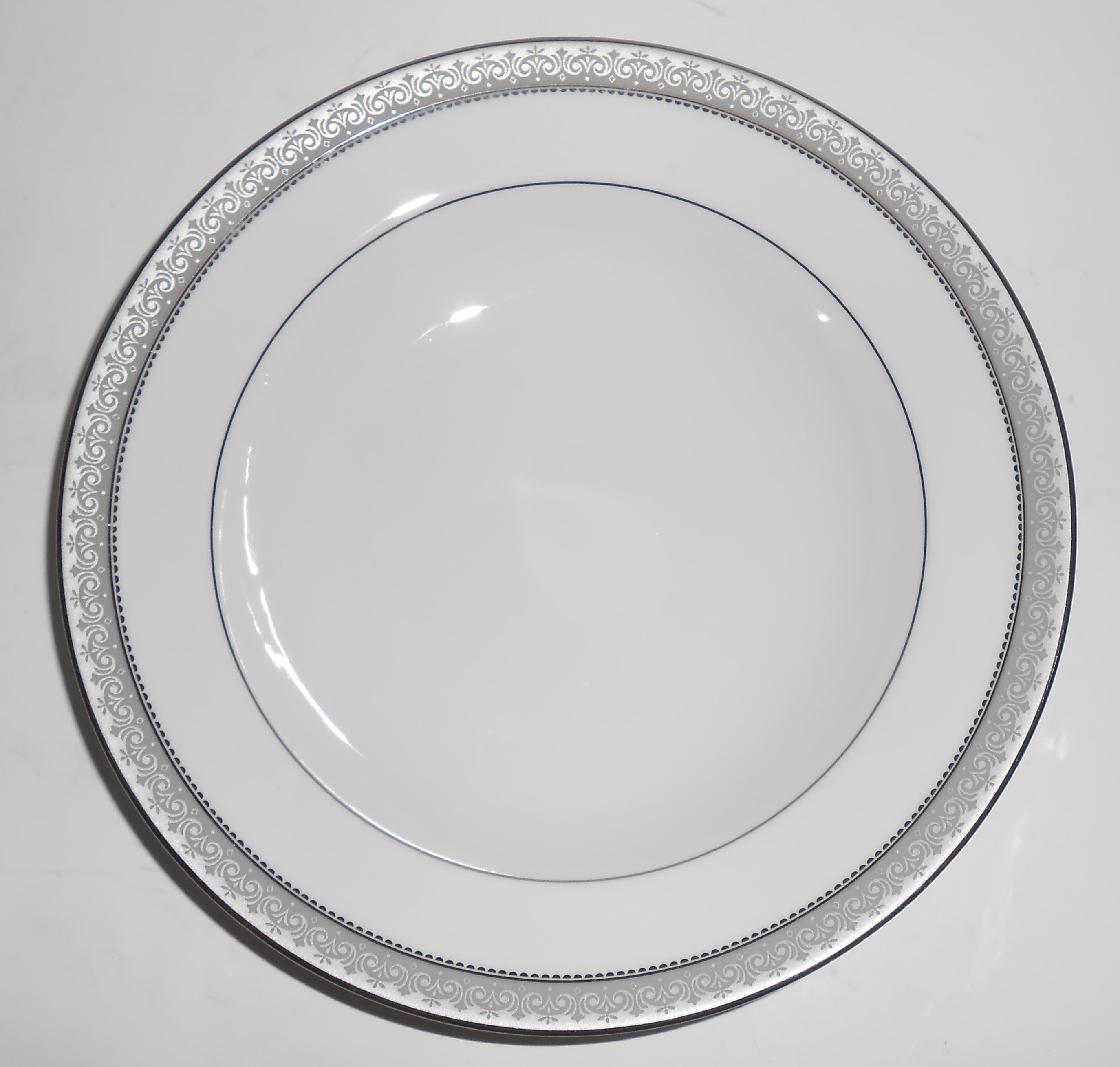 Mikasa Fine China Platinum Crown Rimmed Soup Bowl