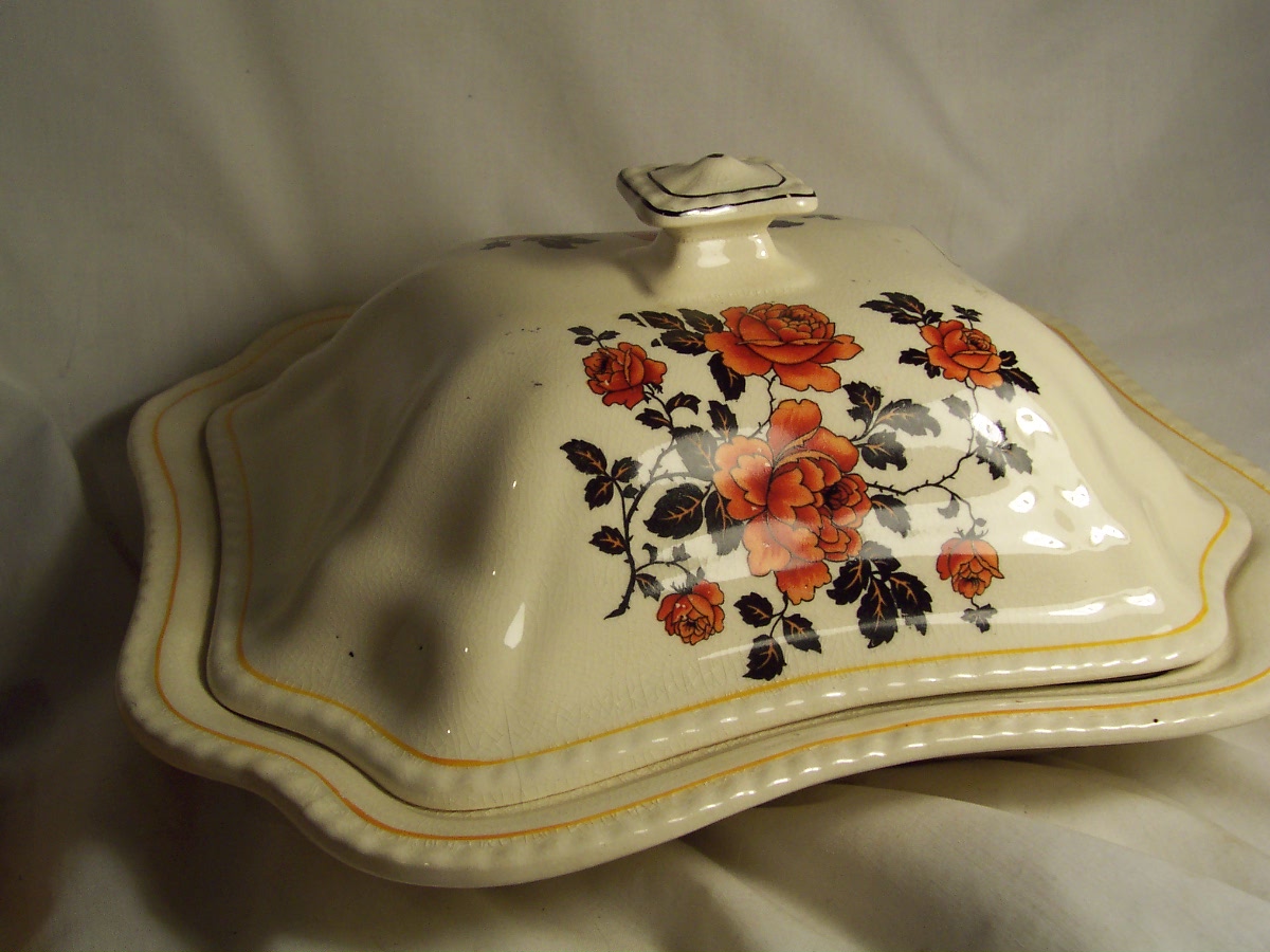 Stubenville Pottery Covered Casserole