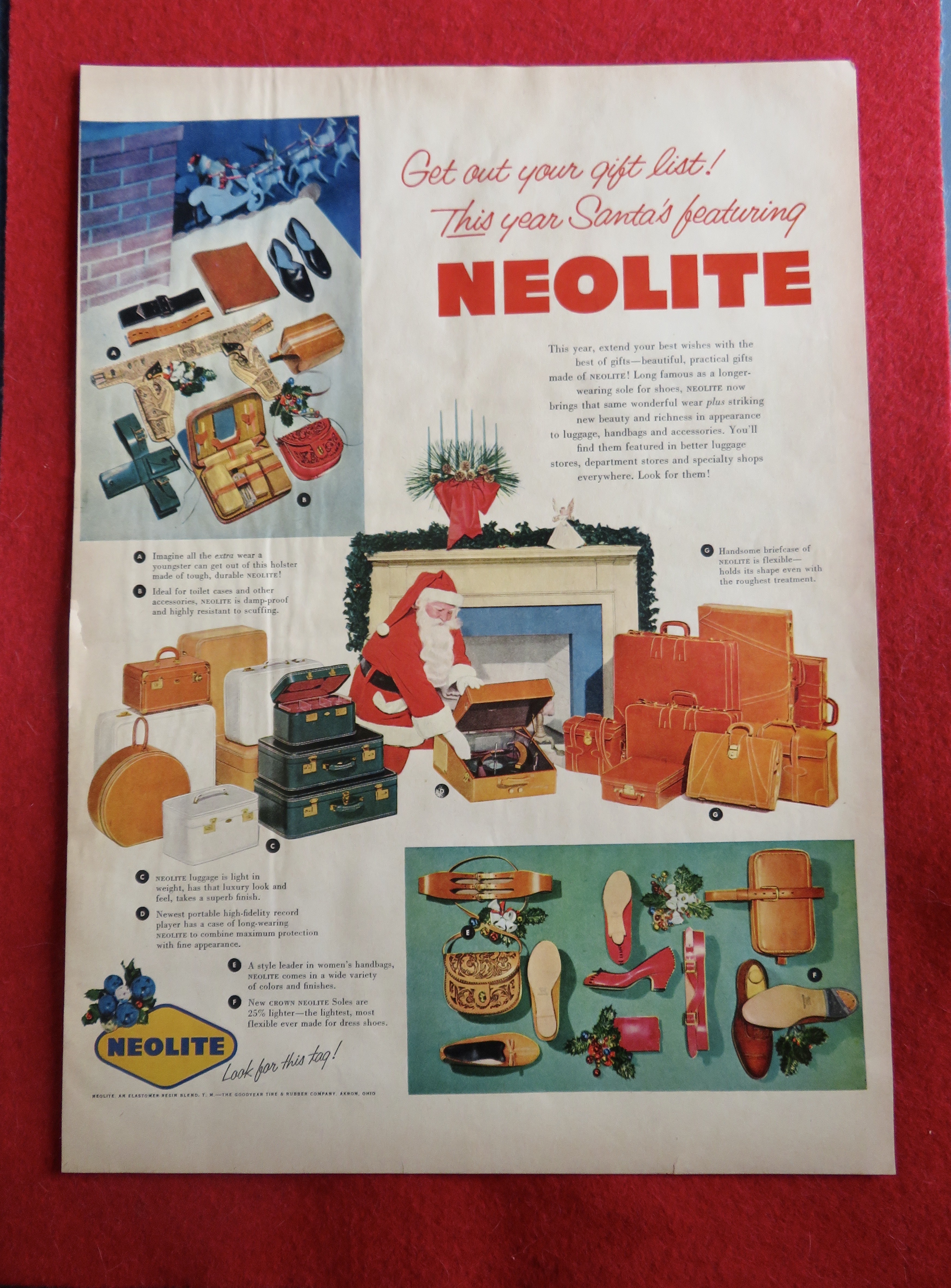 1953 Neolite With Santa Claus Looking At Record Player