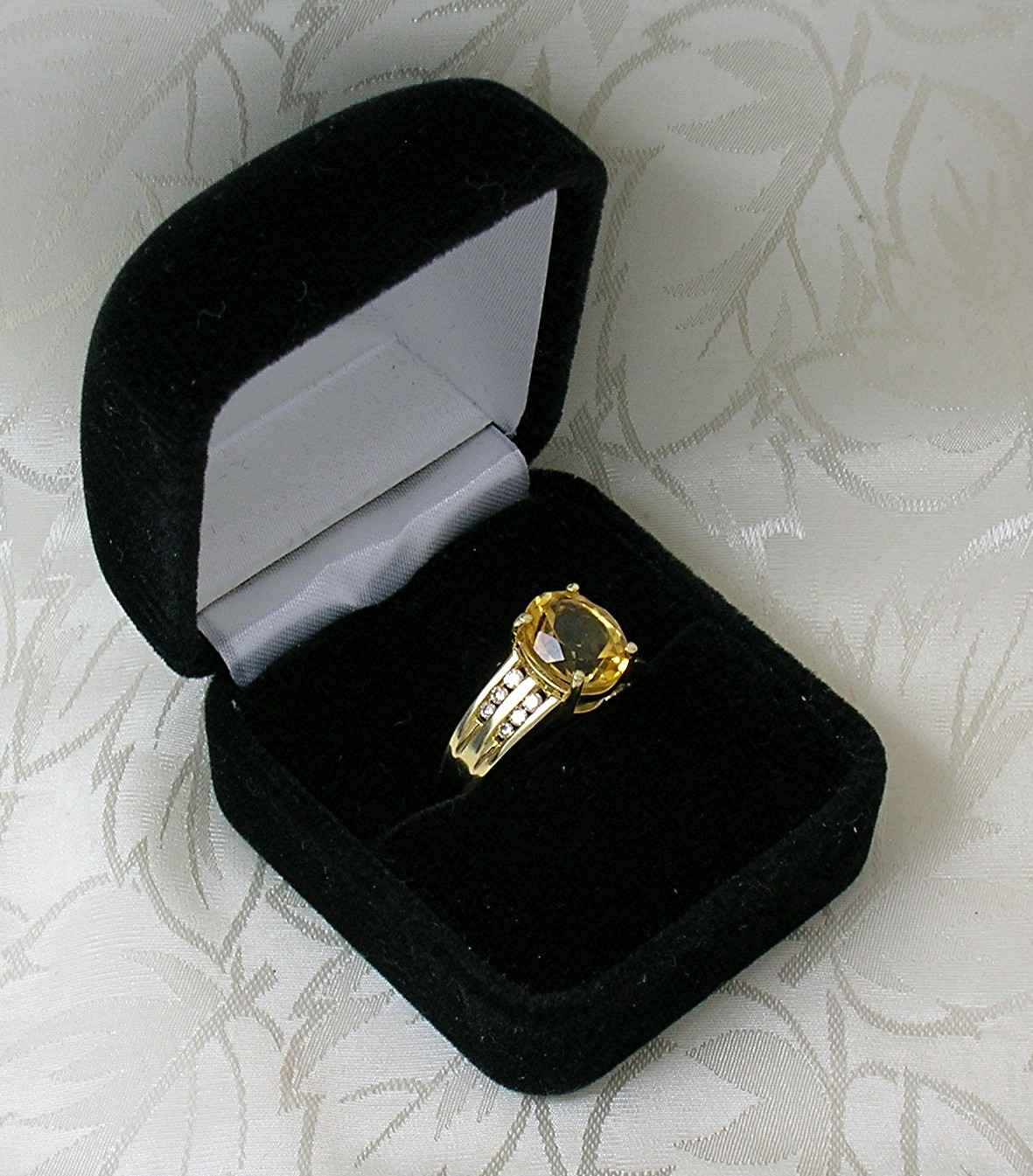 Ring 14K Yellow Gold Diamond 3ct Citrine