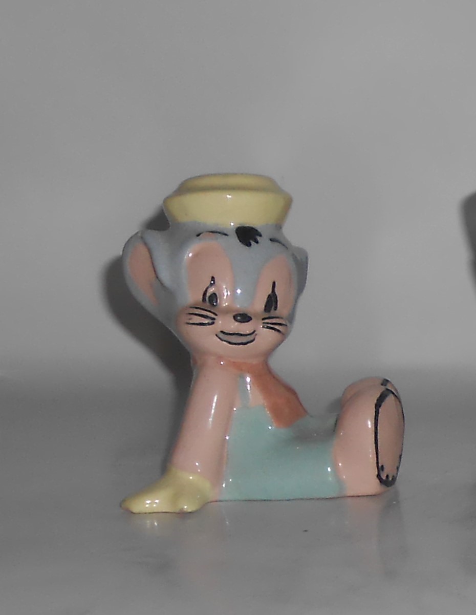 VINTAGE Shaw Pottery Ceramics Company Warner Brothers S