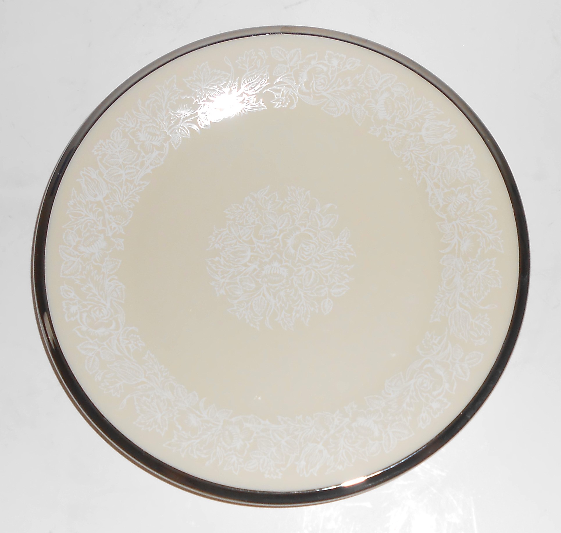 Lenox China MOONSPUN w/Platinum Bread Plate