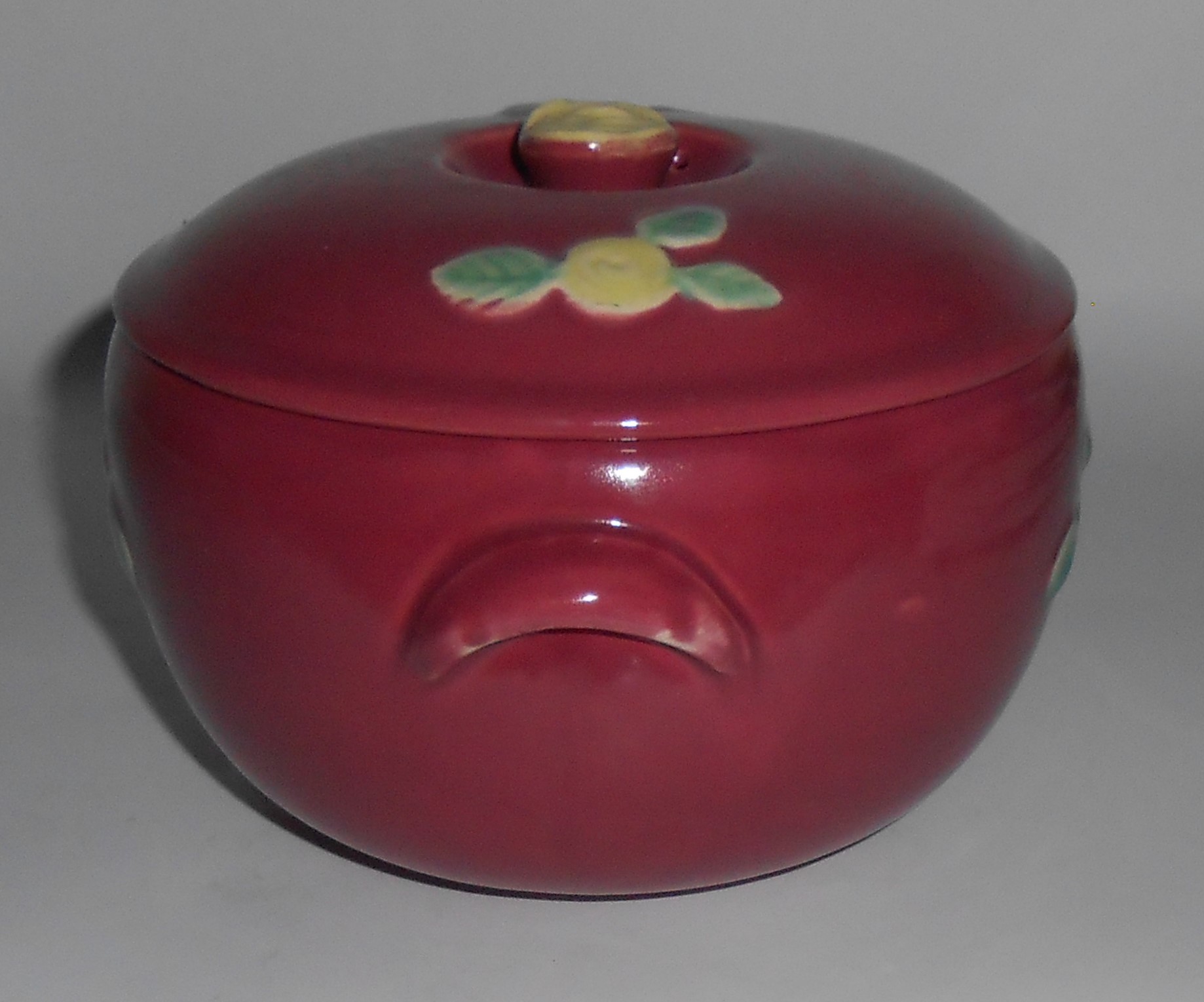 Coors Pottery Rosebud Red 2 Pint Small Triple Service C