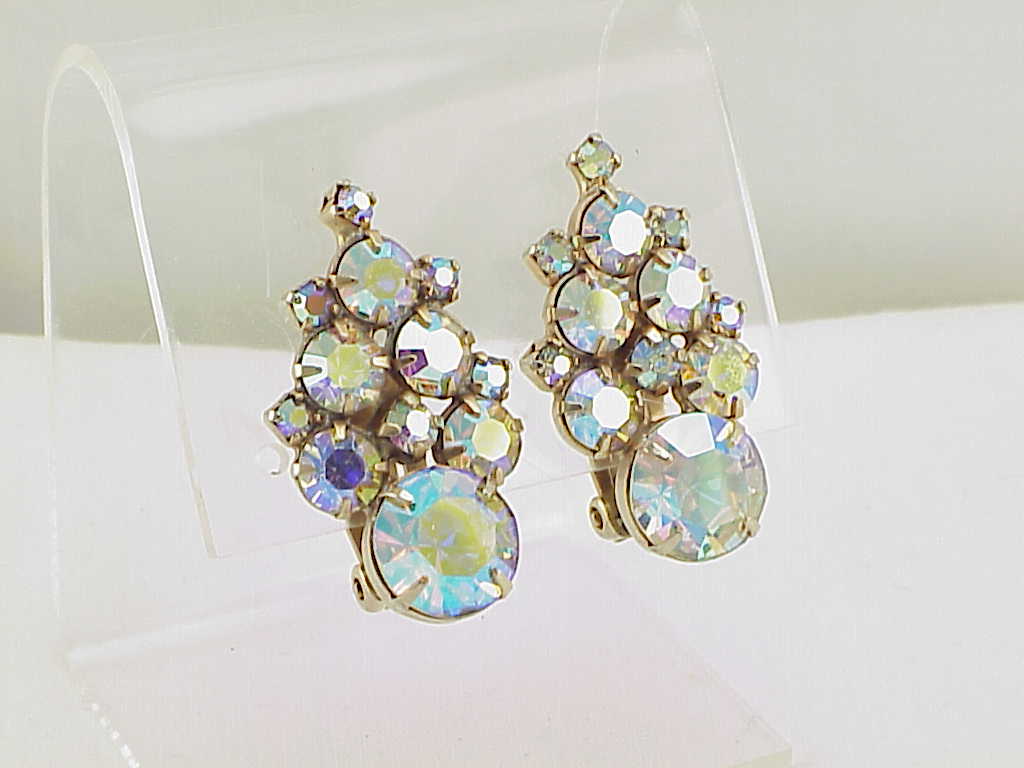 Vintage Aurora Borealis Rhinestone Clip Earrings