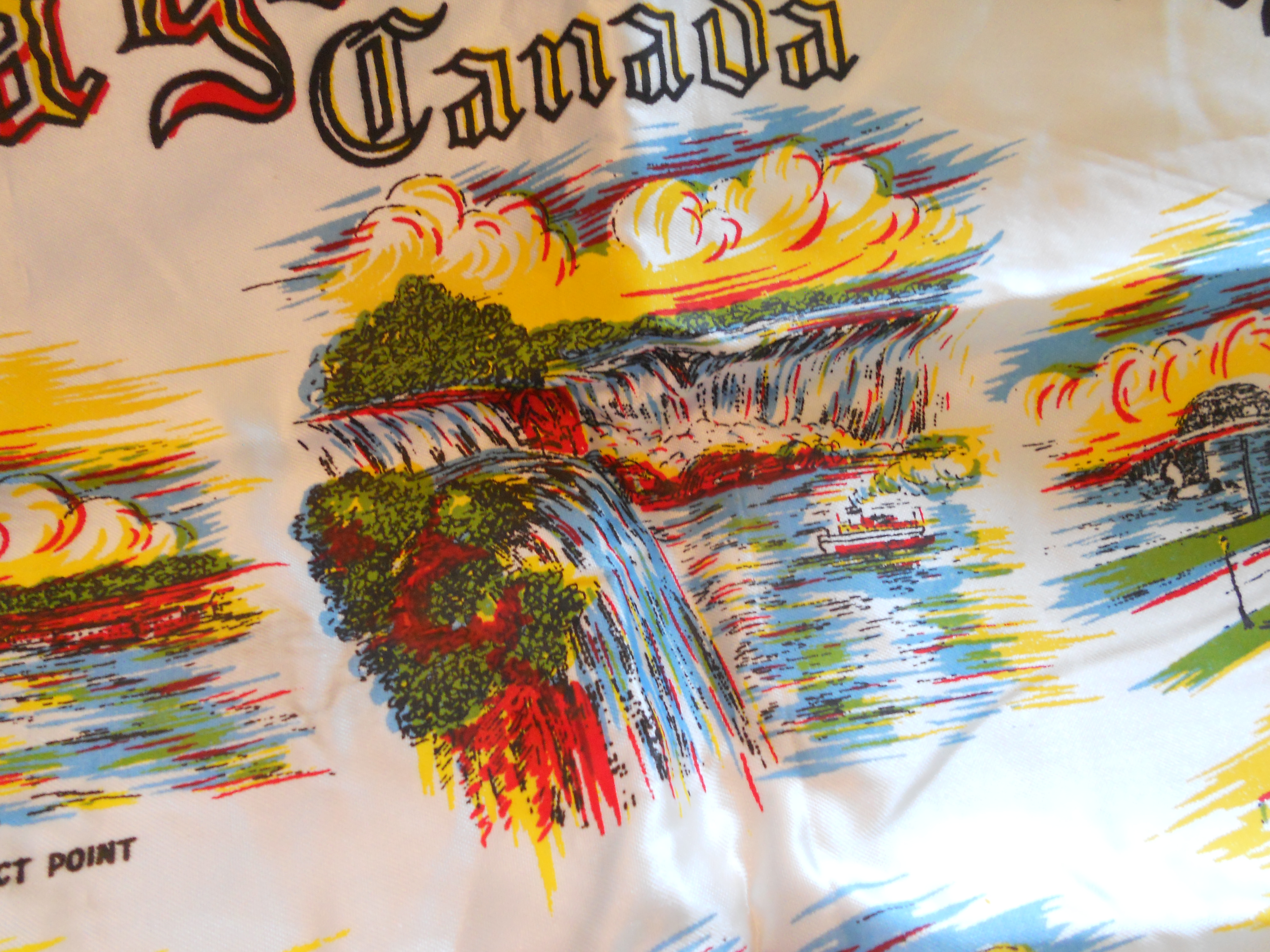 Souvenir Niagara Falls Canada Pillow Cover