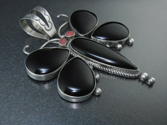 Navajo Sterling Silver Coral Onyx Pendant Gary G. 4 Inc