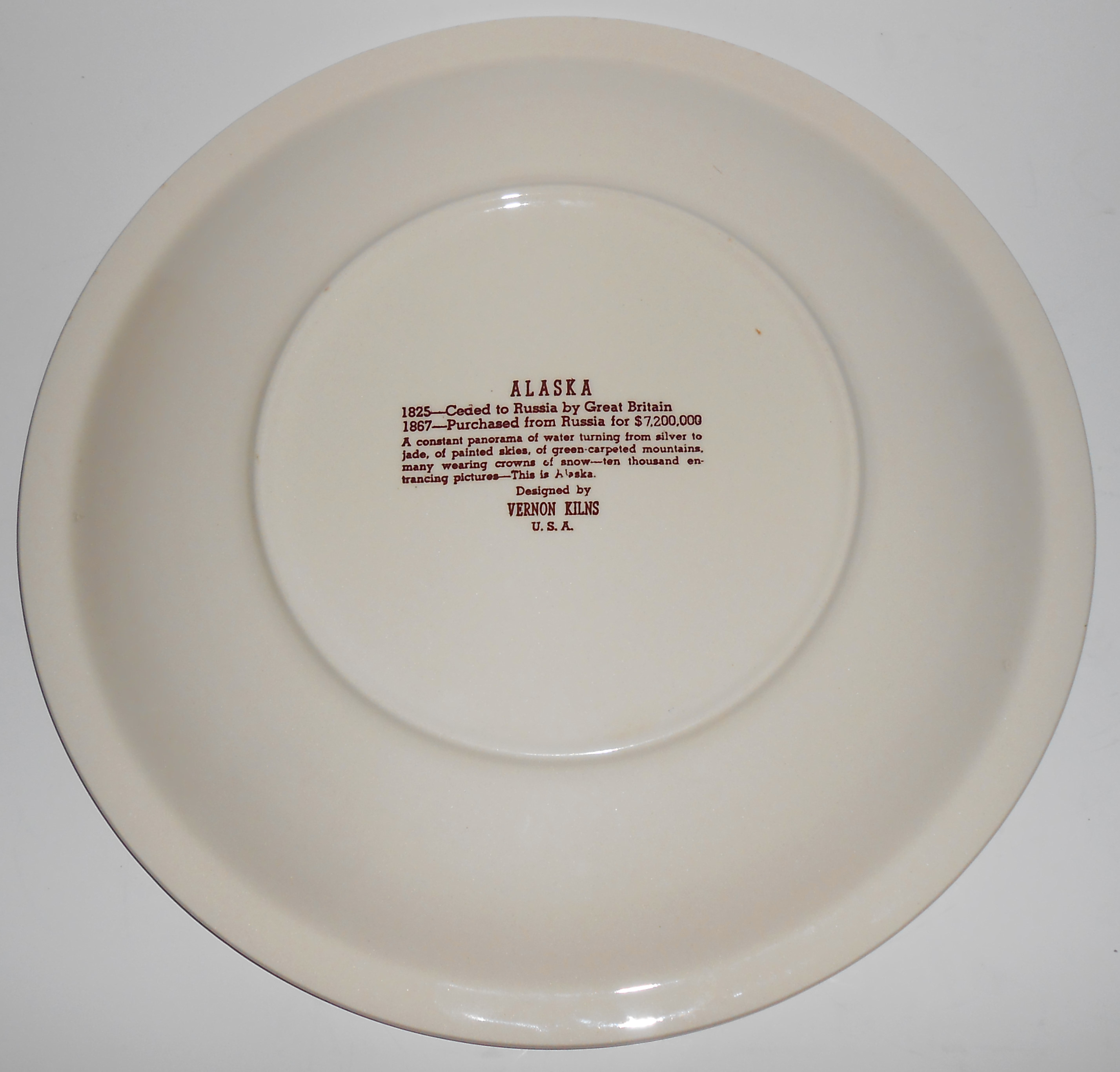 Vernon Kilns Pottery Alaska Tourist Chop Plate Mint