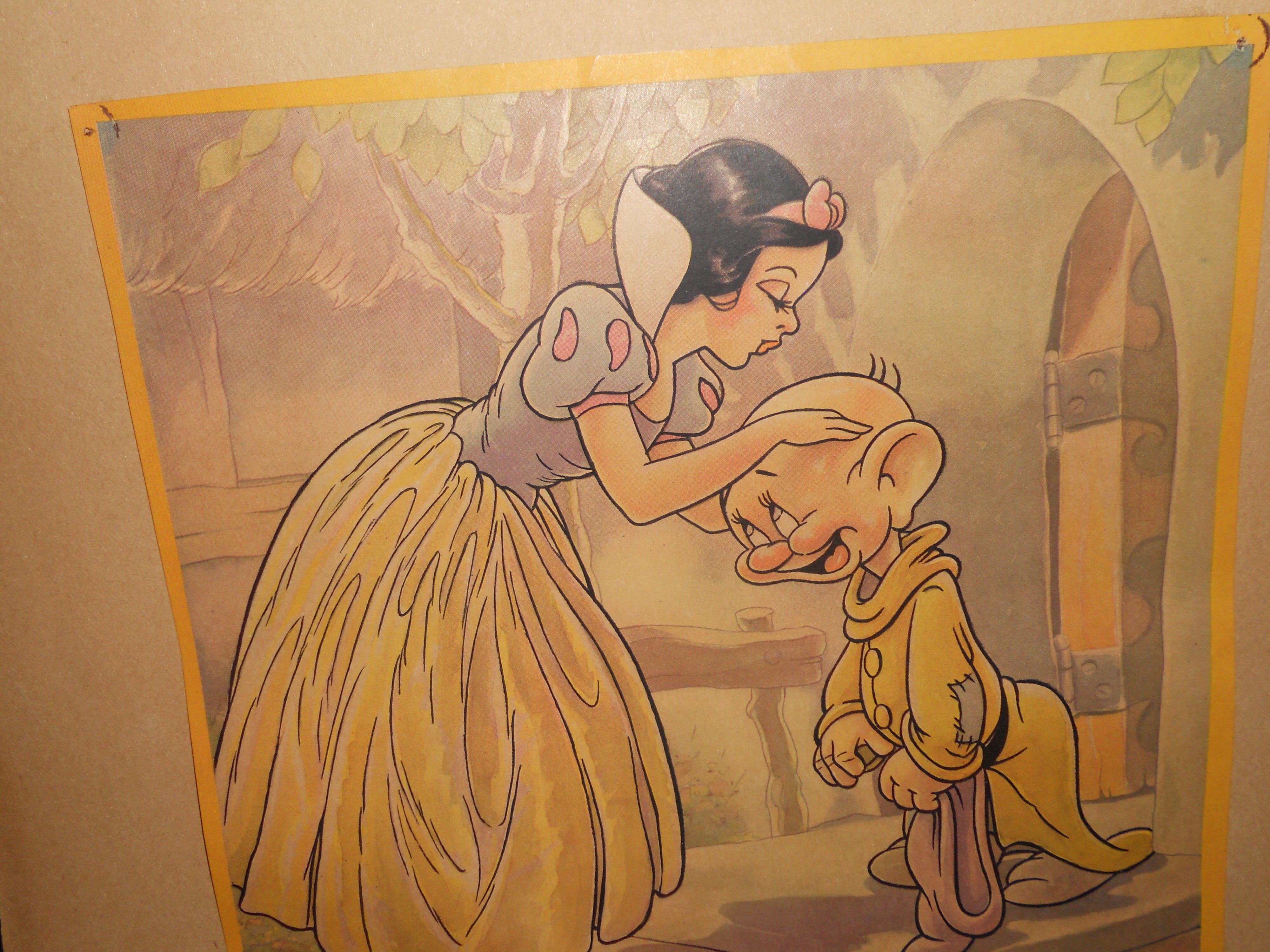 Disney Snow White and Dopey Picture