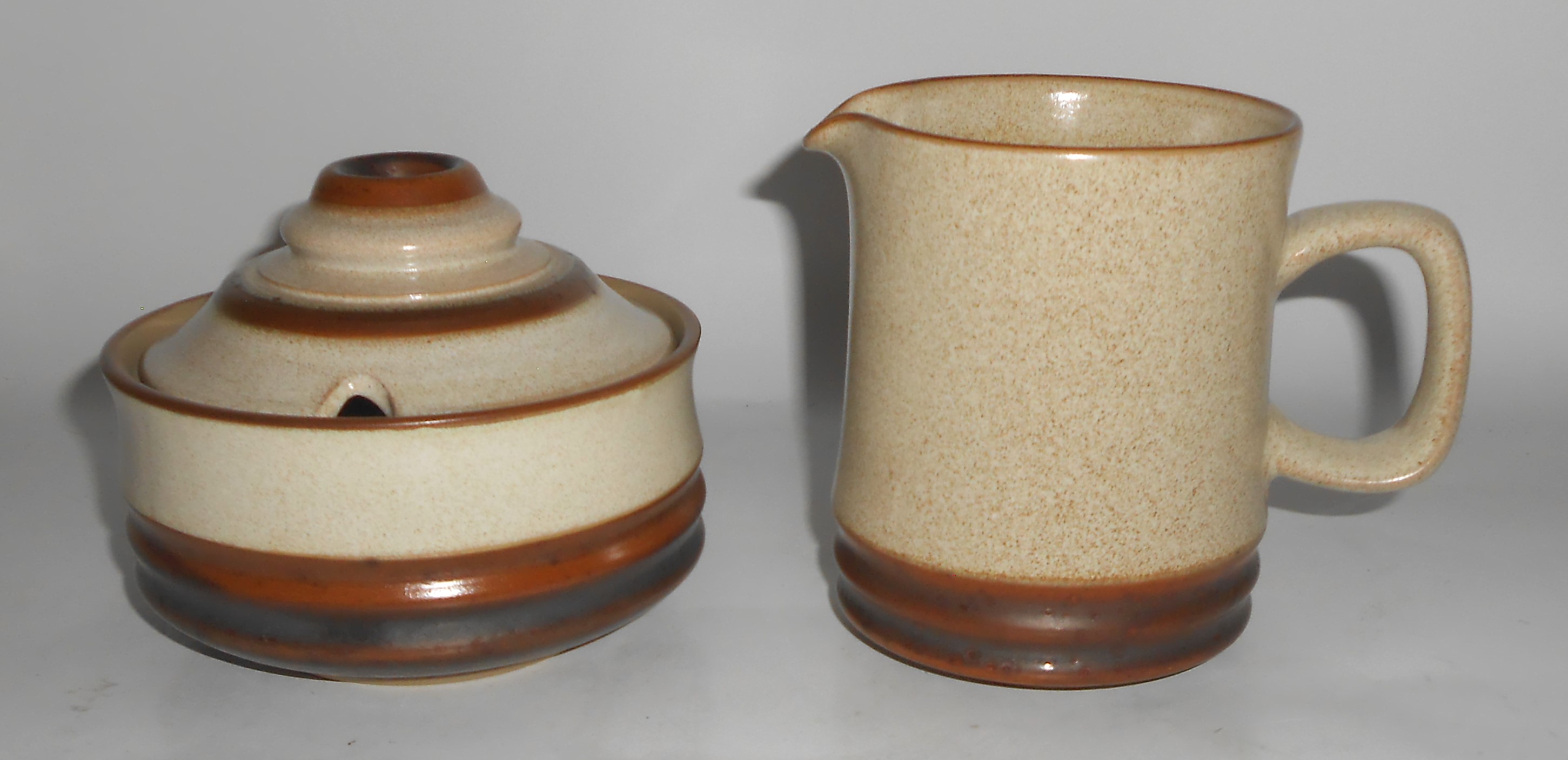 Denby Pottery Stoneware Potter's Wheel Rust Red Creame