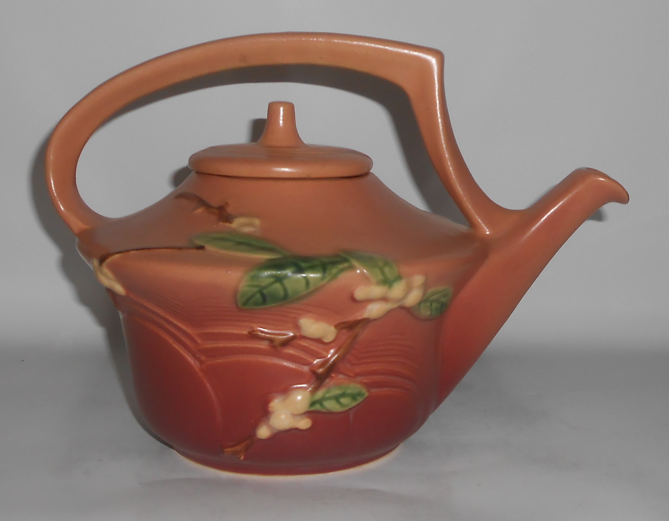 Roseville Pottery Snowberry Teapot - MINT
