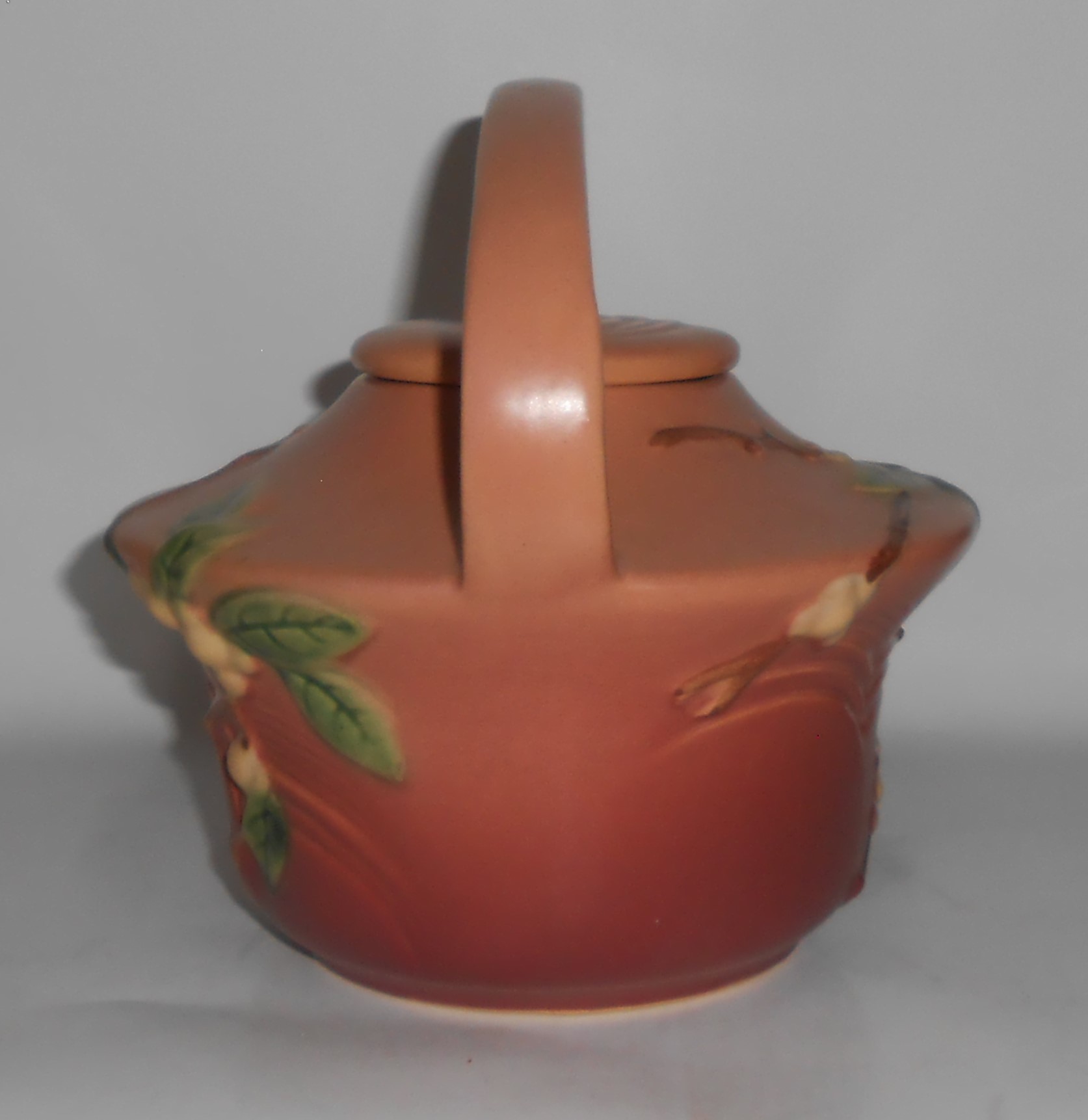 Roseville Pottery Snowberry Teapot - MINT