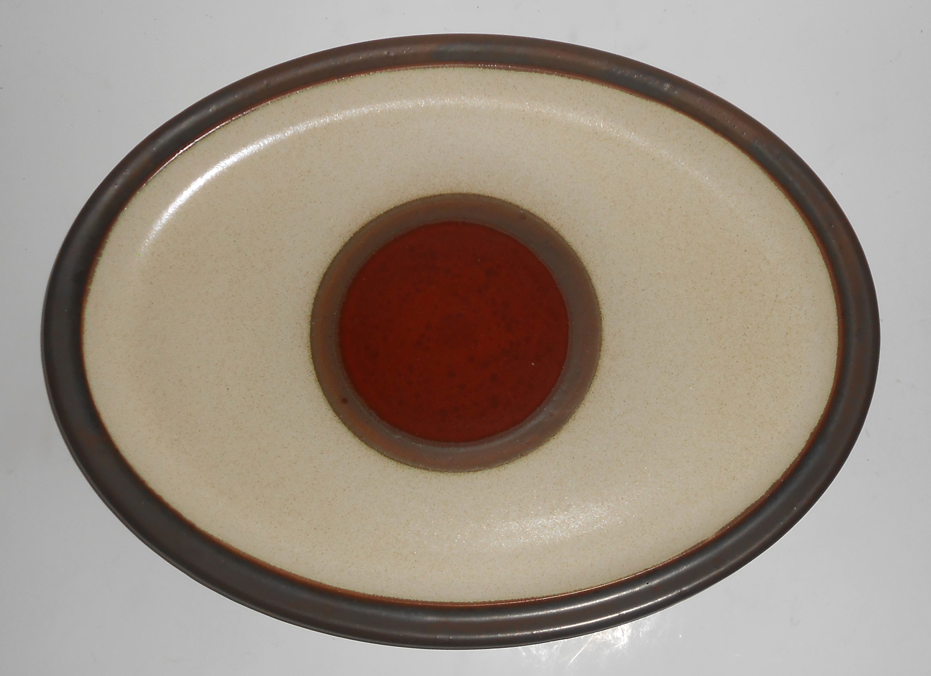 Denby Pottery Stoneware Potter's Wheel Rust Red Plat