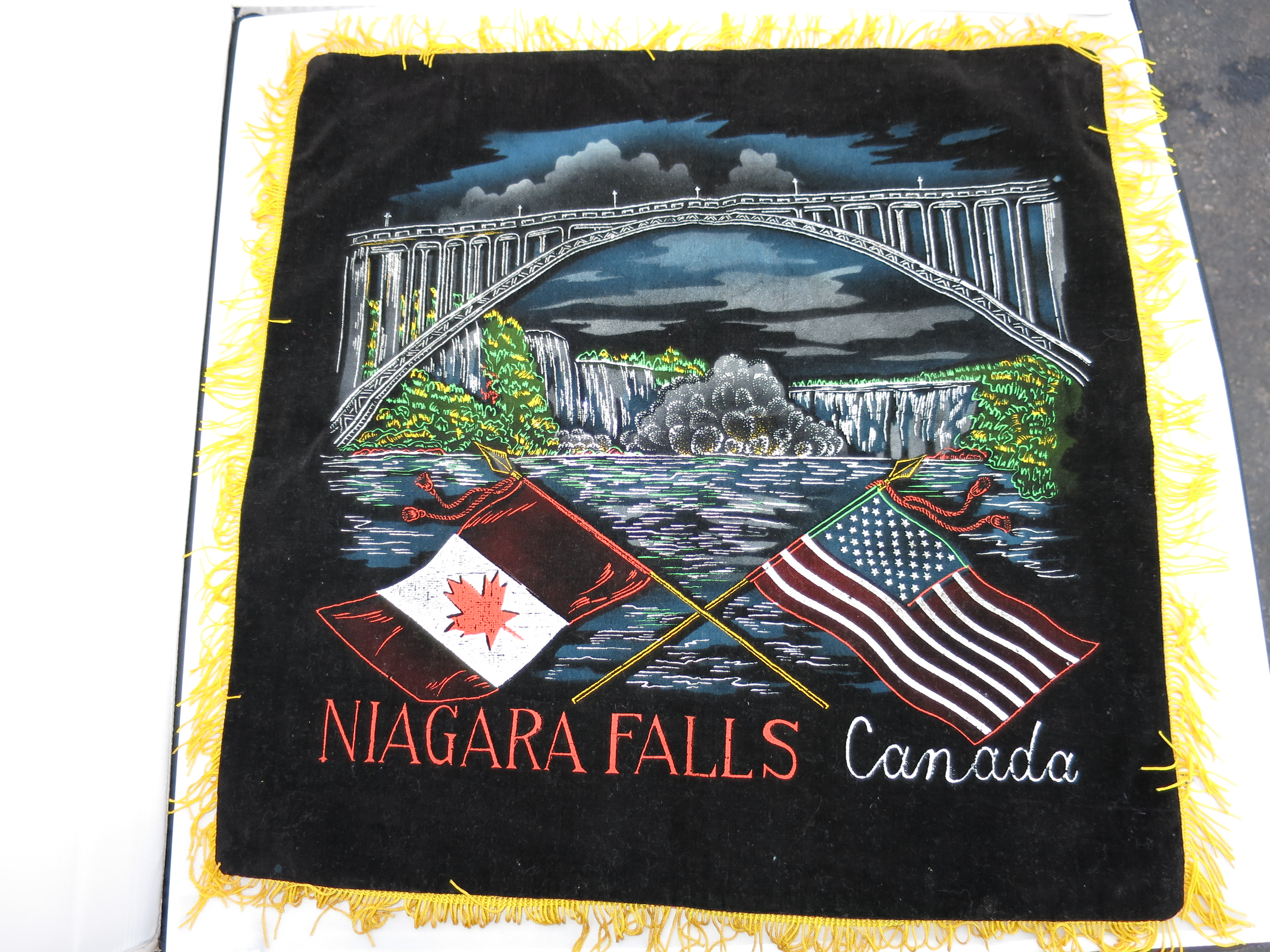 Niagara Falls Canada Pillow cover with USA Flag