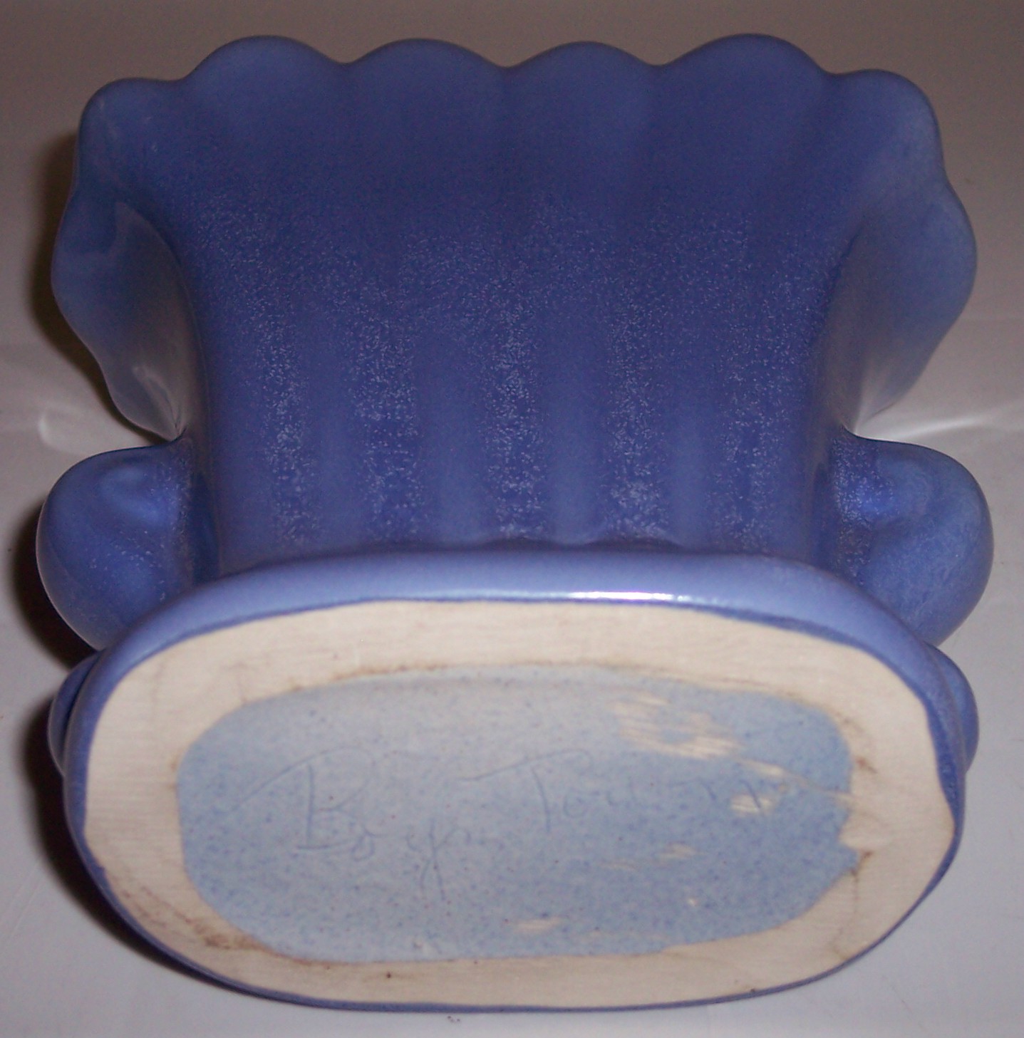 Boys Town Pottery Blue Drip Fluted Art Vase!